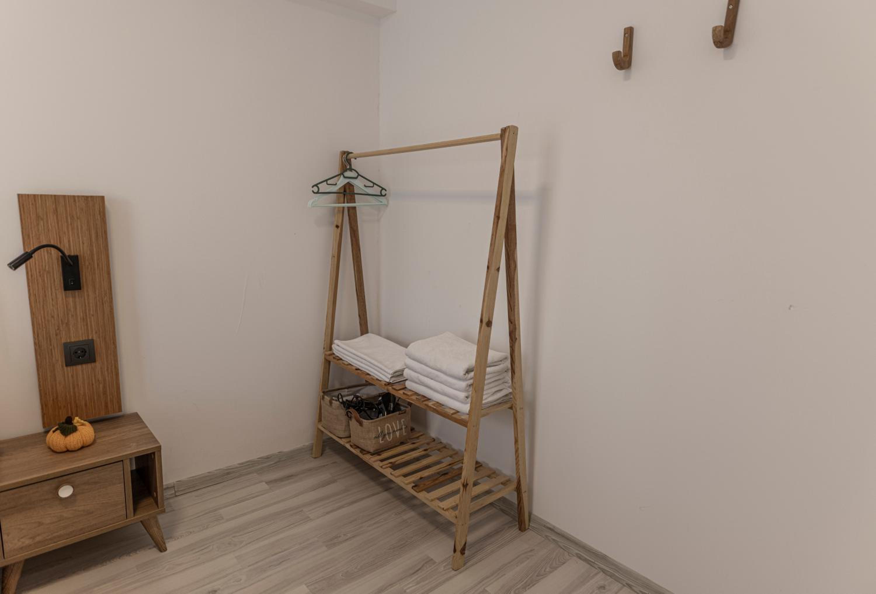 One-Bedroom Villa - Photo 11
