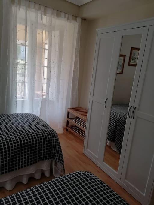 Casa de tres habitaciones