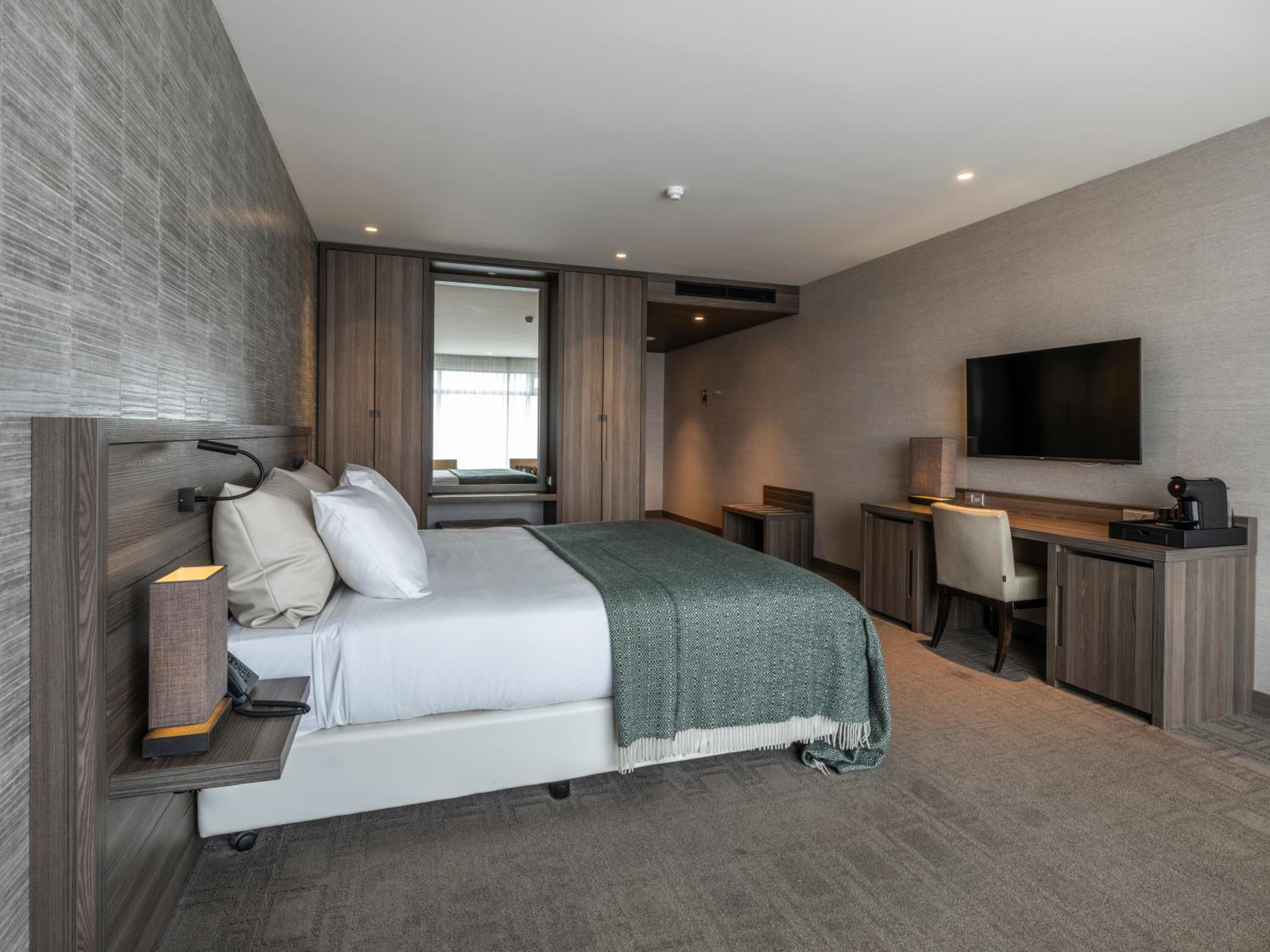 Superior King Room photo 3