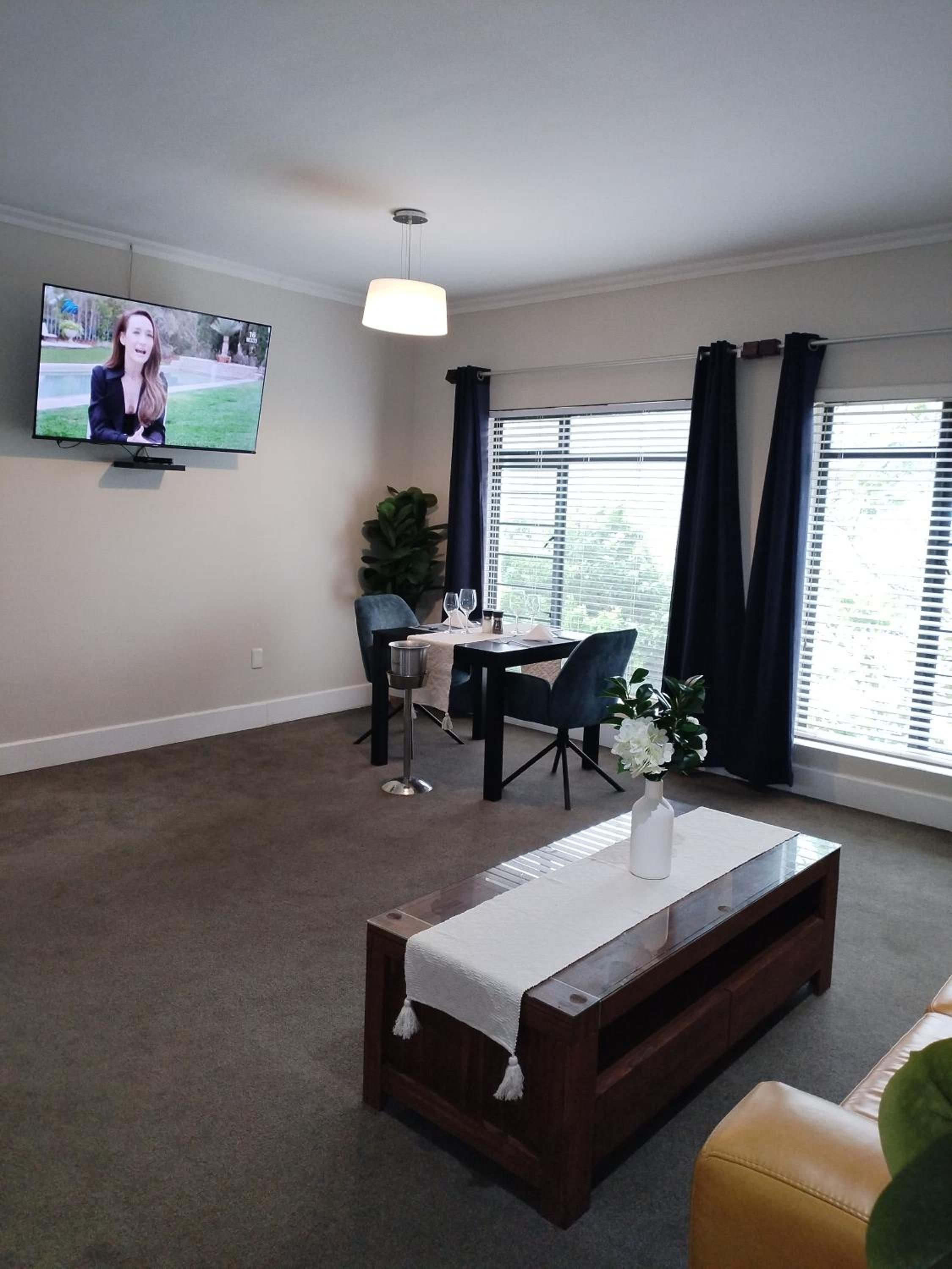 Executive Suite photo 2