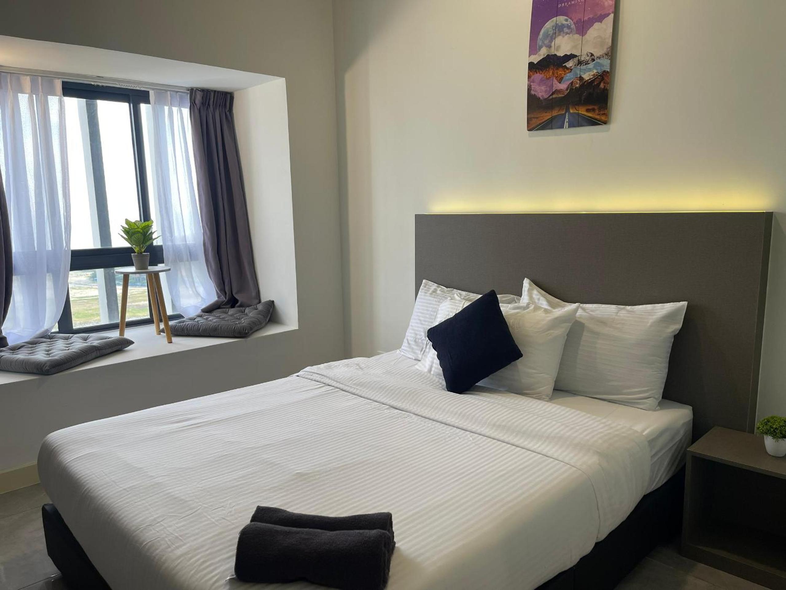 Double Room - Photo 7