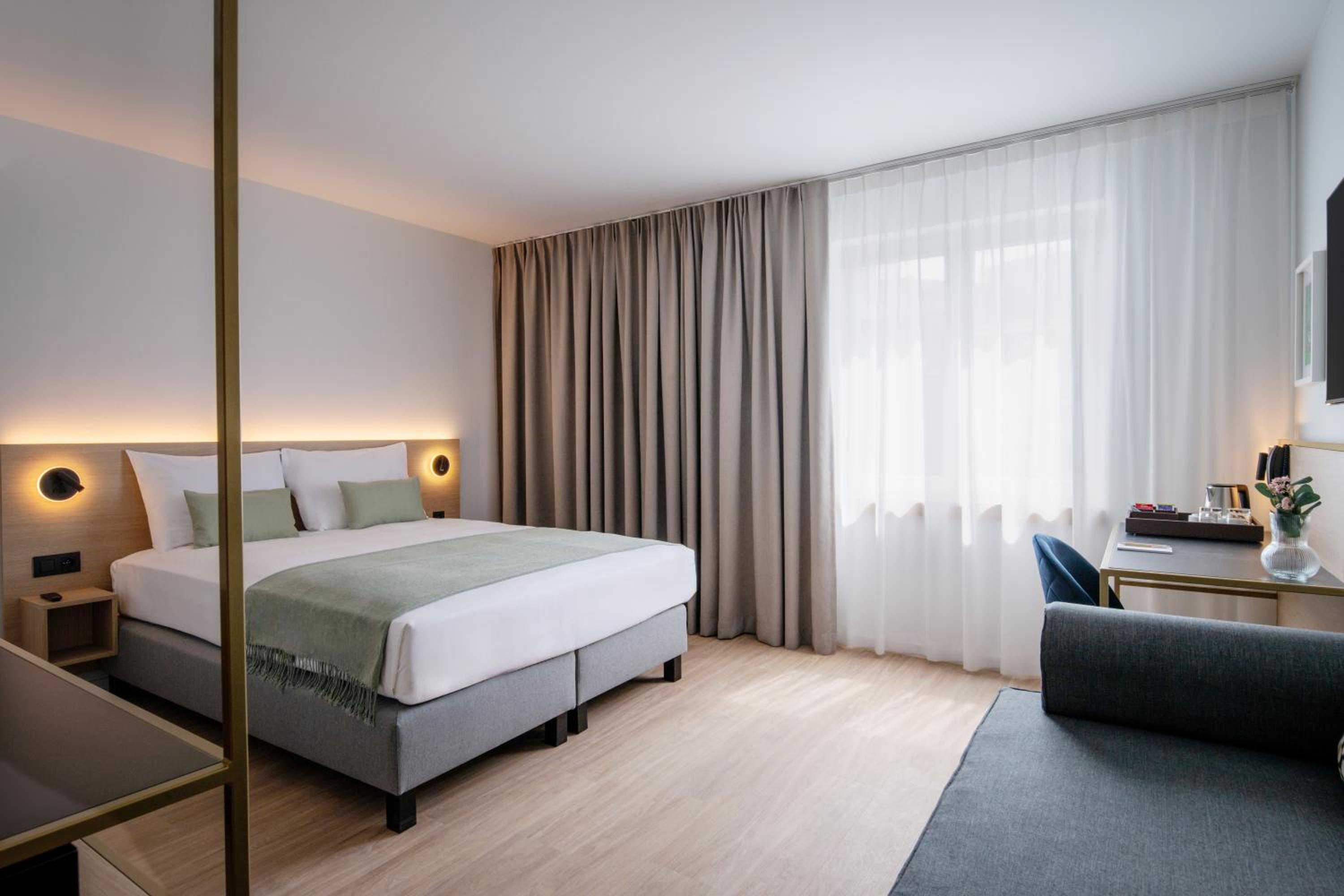Superior Double Room - Photo 4