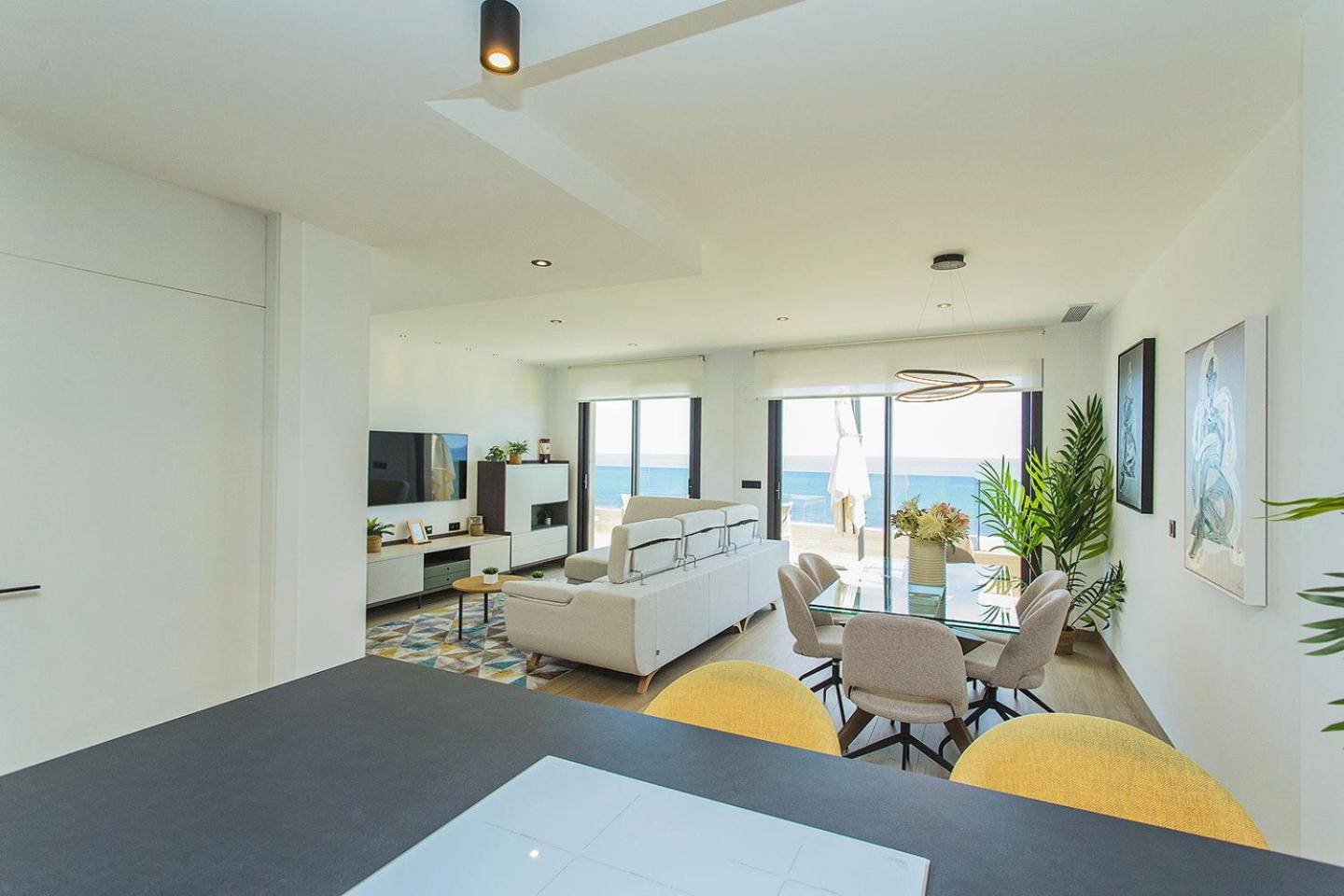 Apartamento con vista al mar