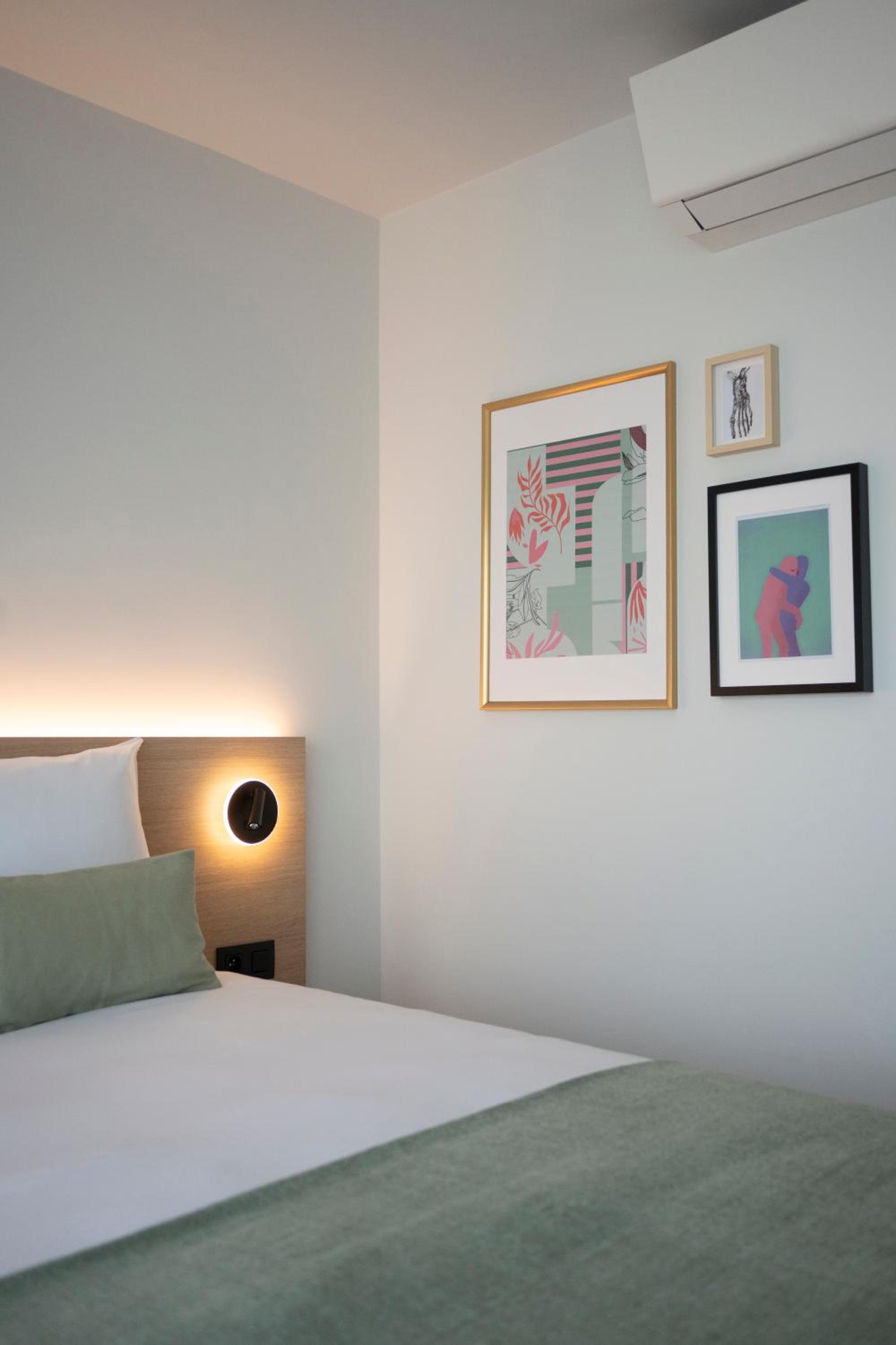 Deluxe Double Room - Photo 6