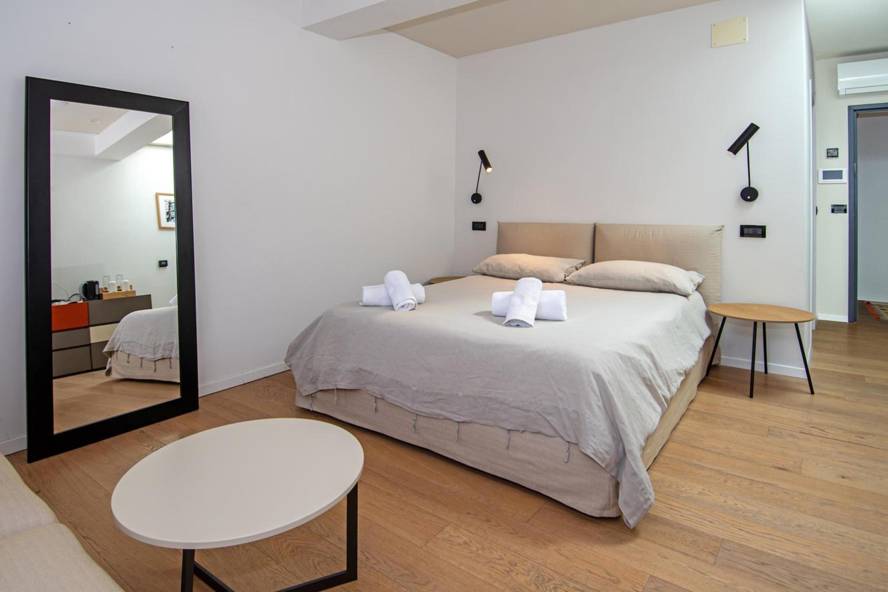 Double Room - Photo 4