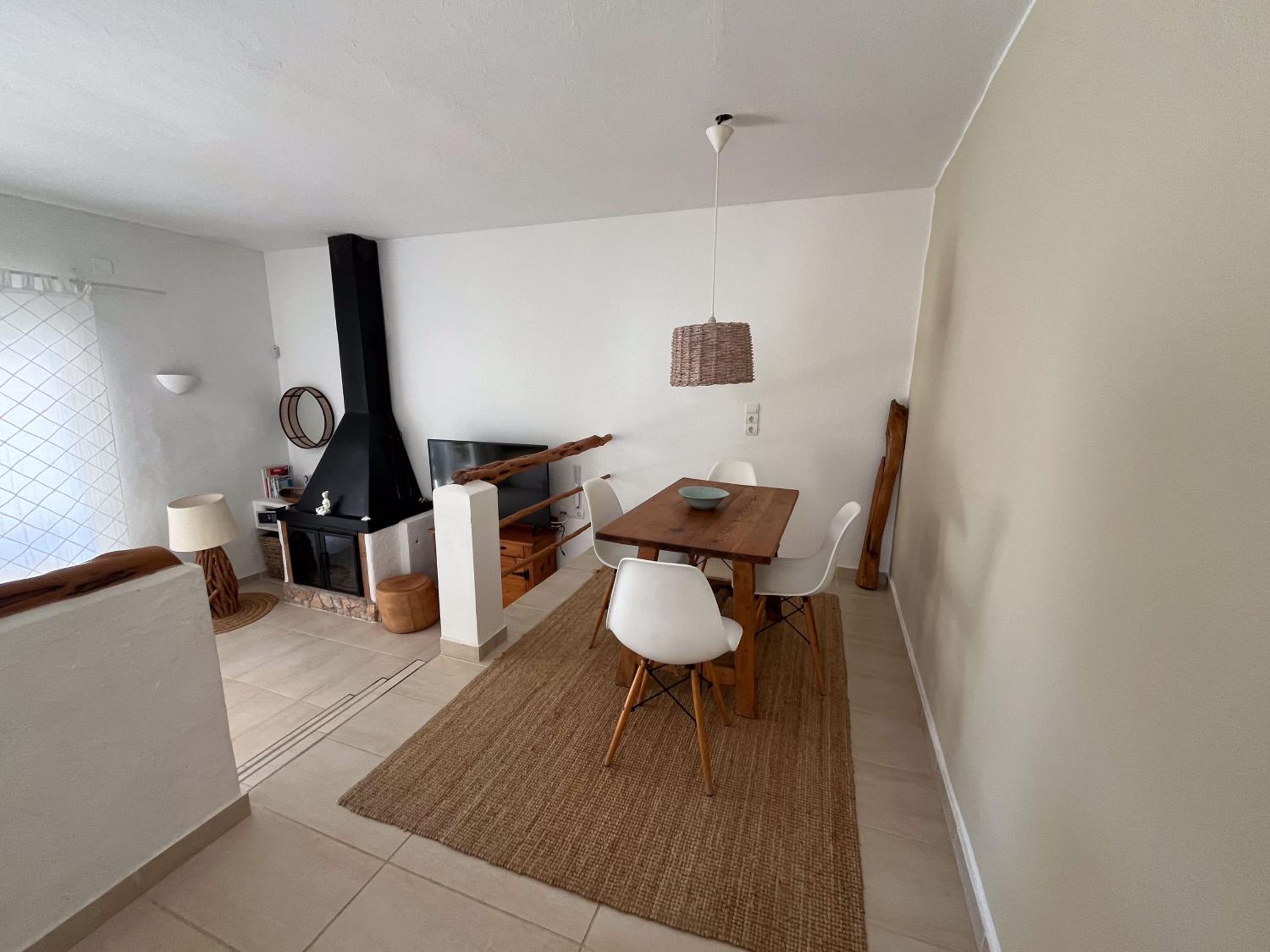 Apartment photo 3