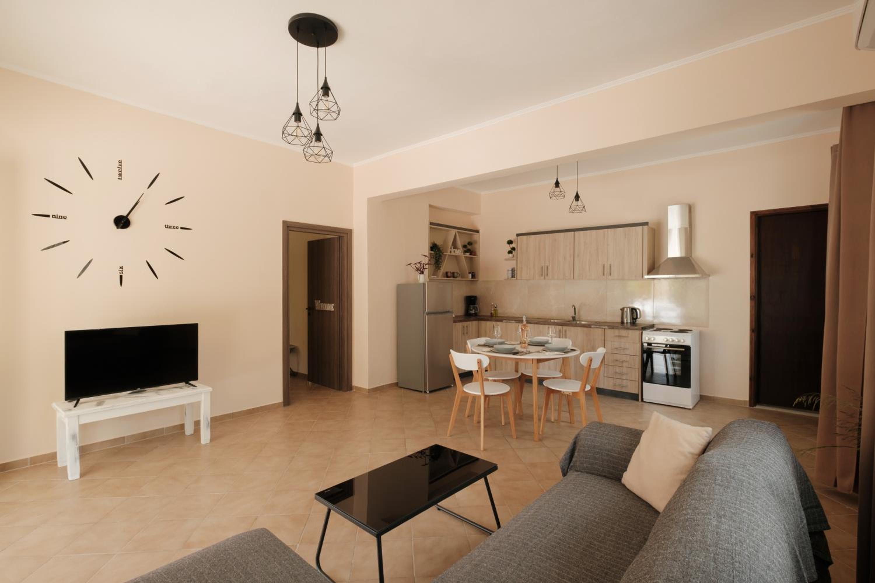 One-Bedroom Apartment