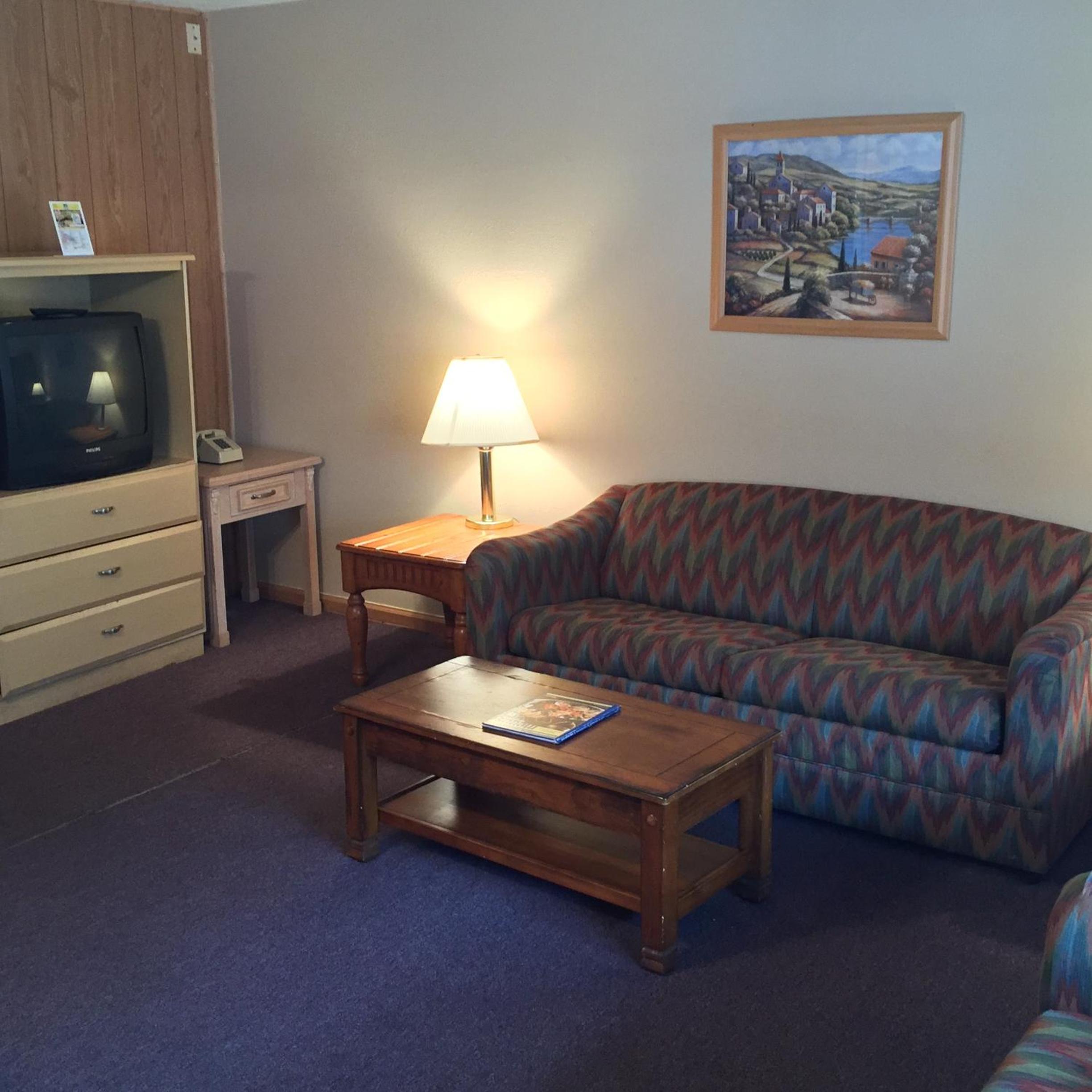 Two Bedroom Suite photo 3