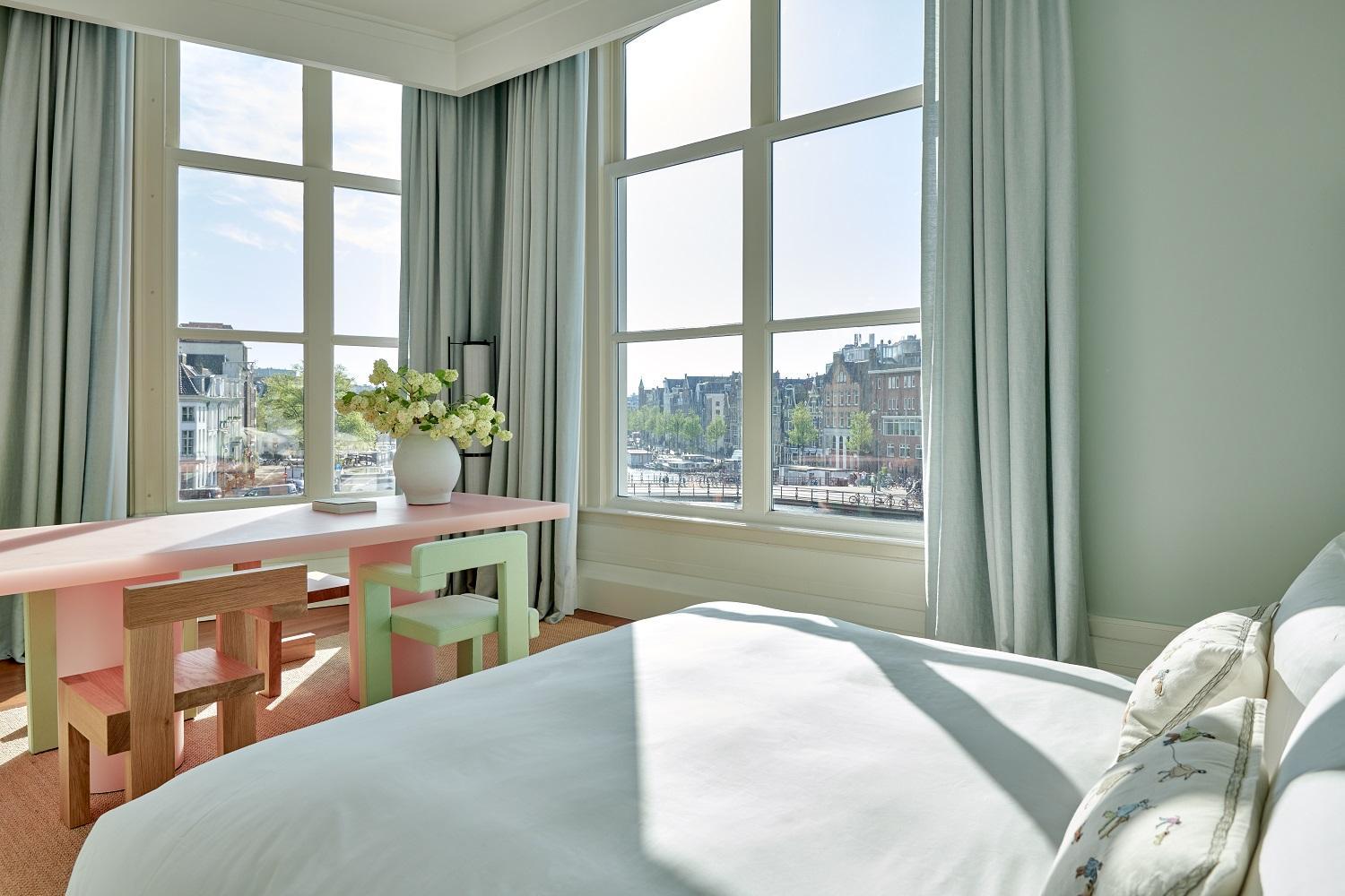 Gloobles Suite