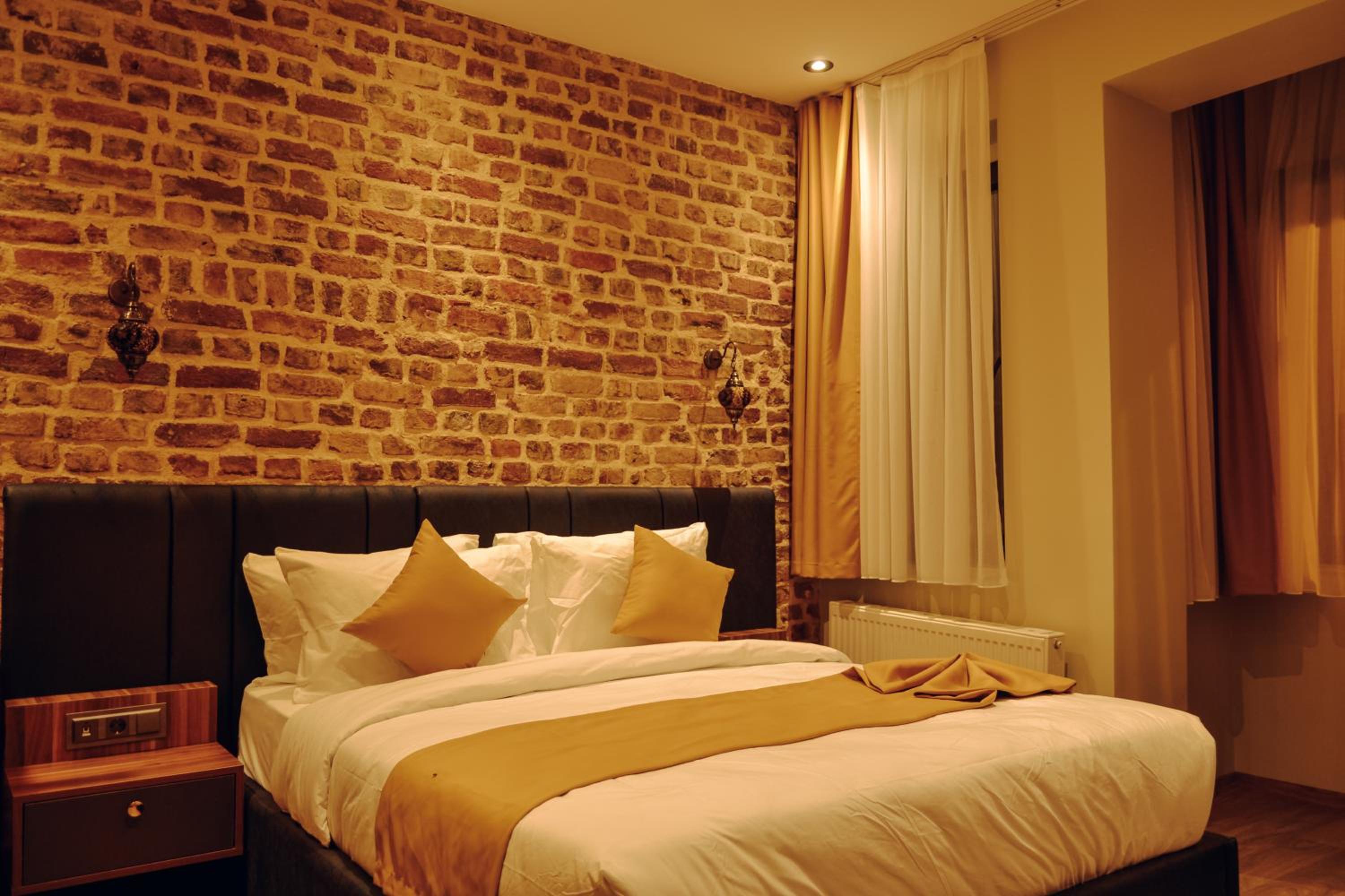Luxury Triple Room photo 1