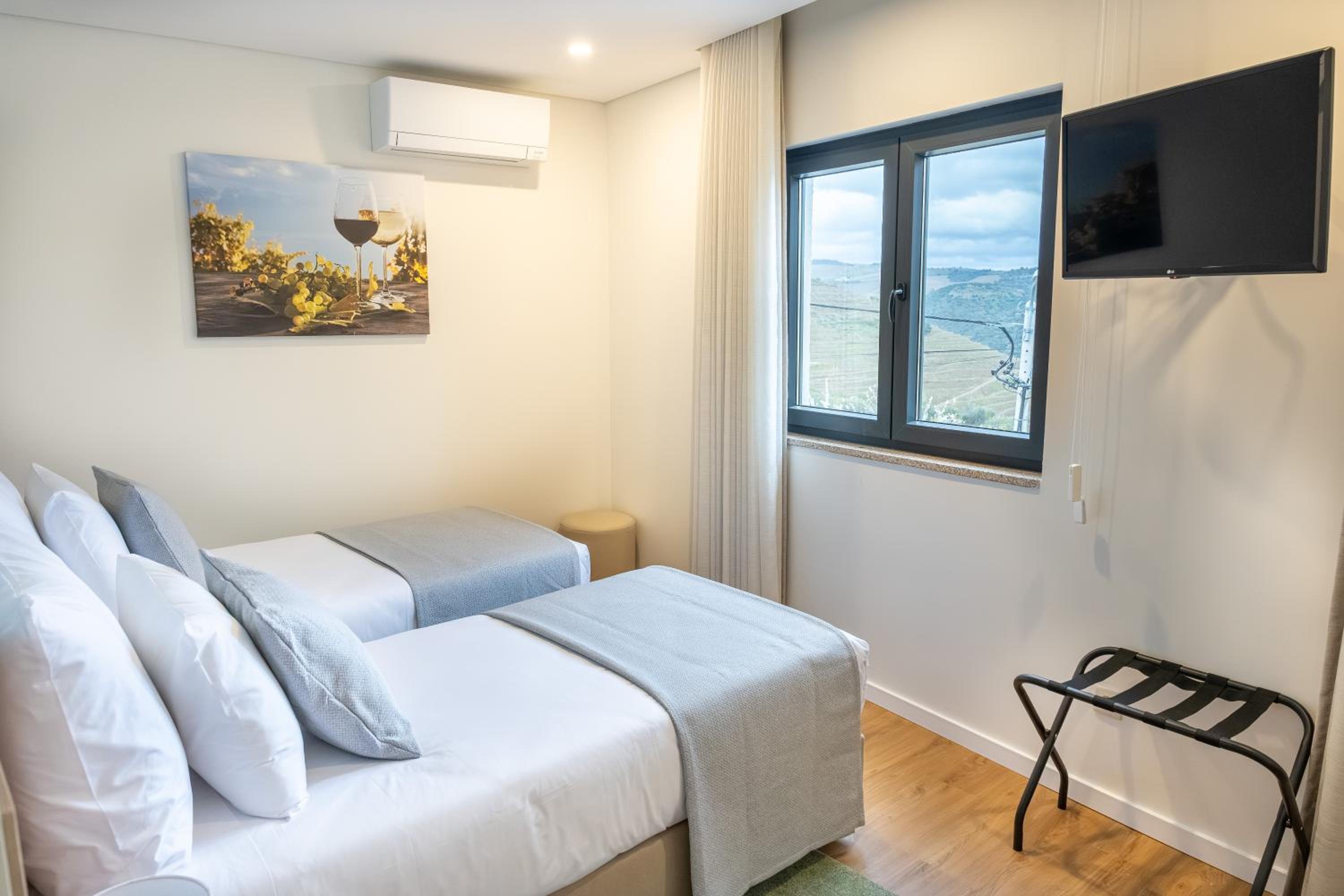 Twin Room with View photo 3