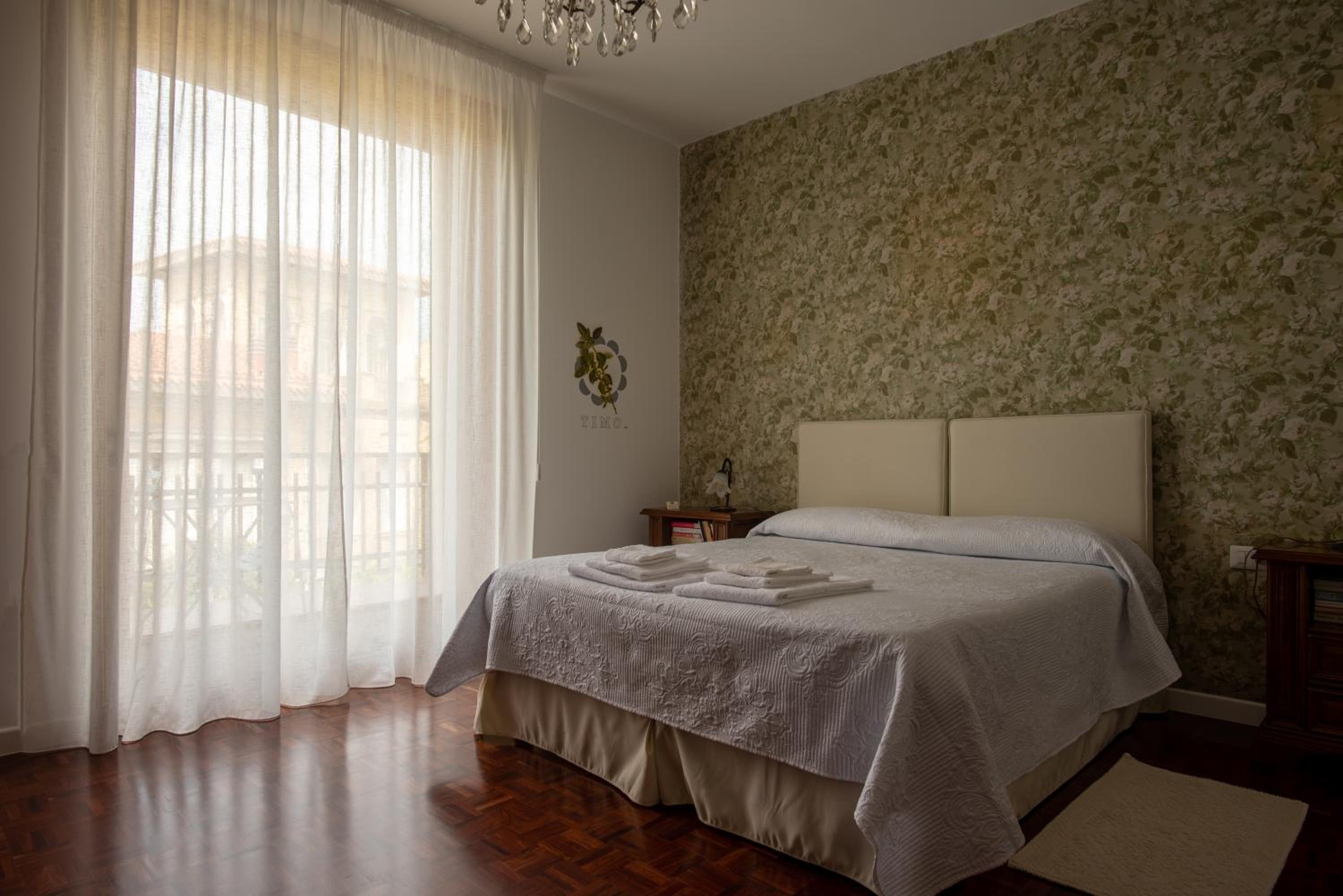 Junior Suite with Balcony photo 3