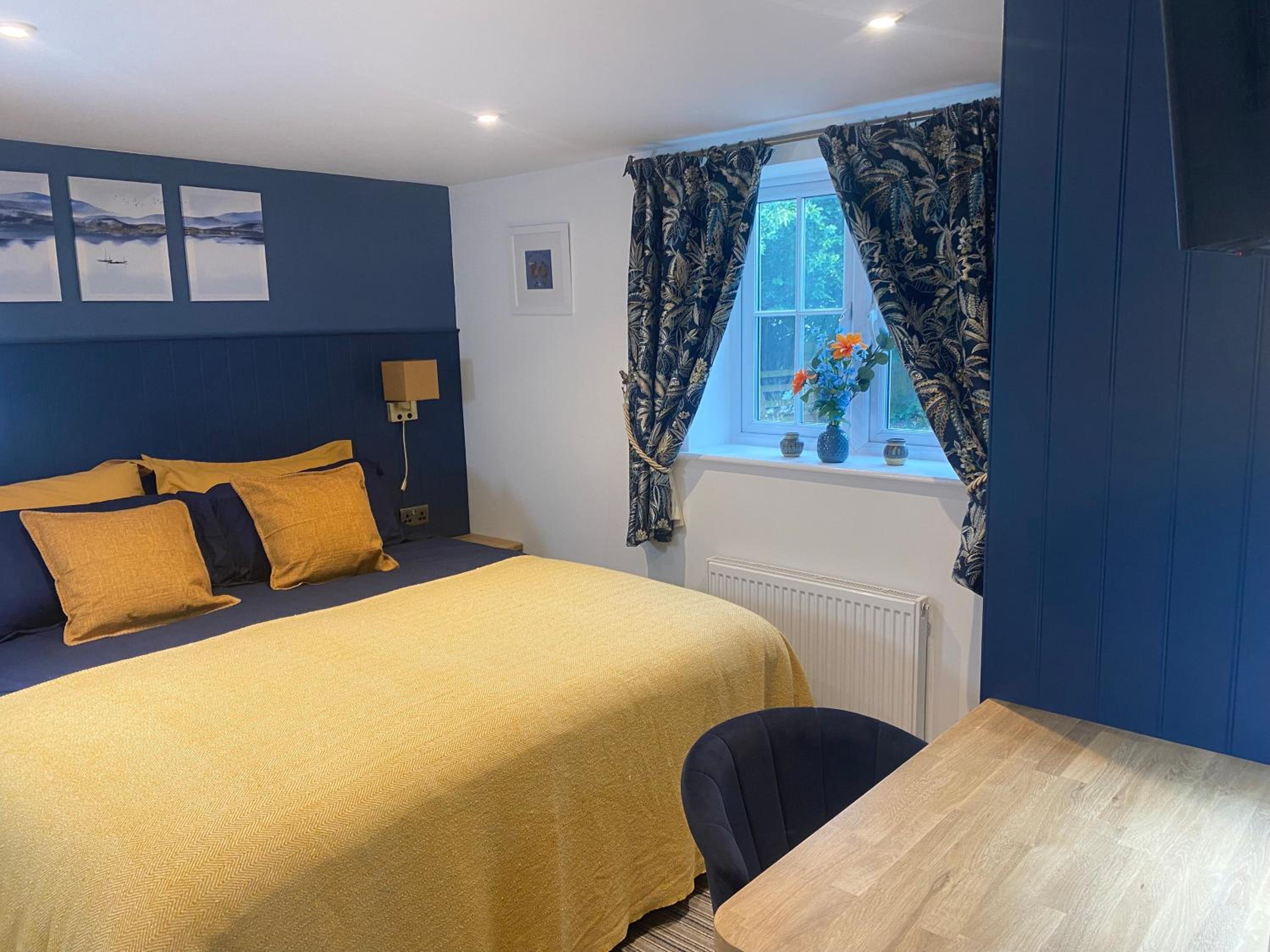 One-Bedroom House photo 1