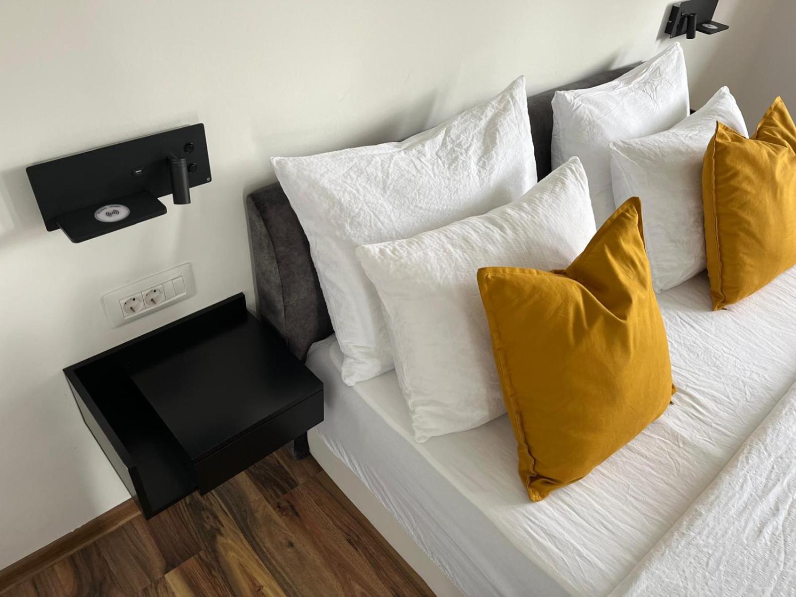 Deluxe Double Room - Photo 4