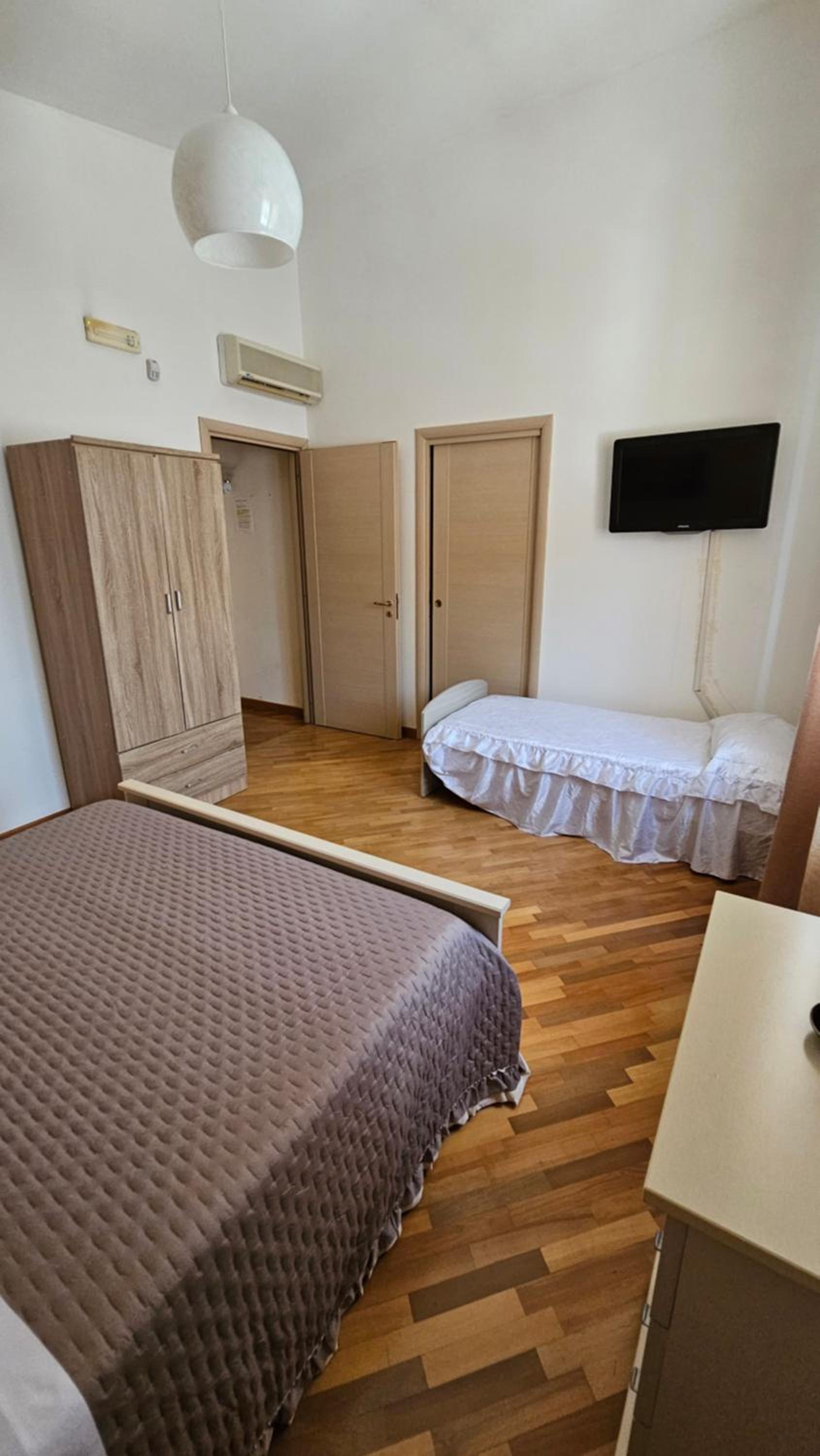 Triple Room With Pool View photo 1