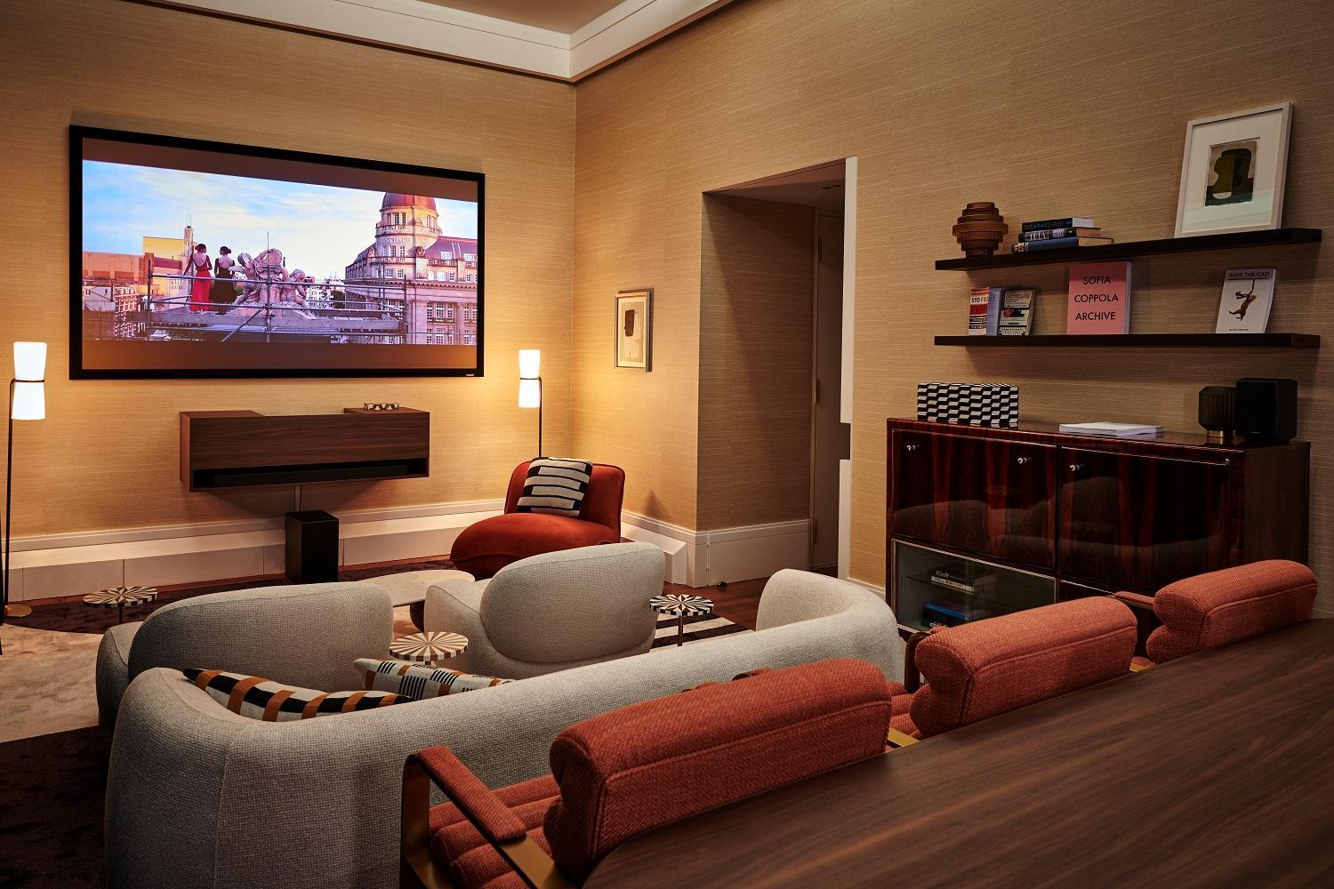 Wolfi Pictures Suite