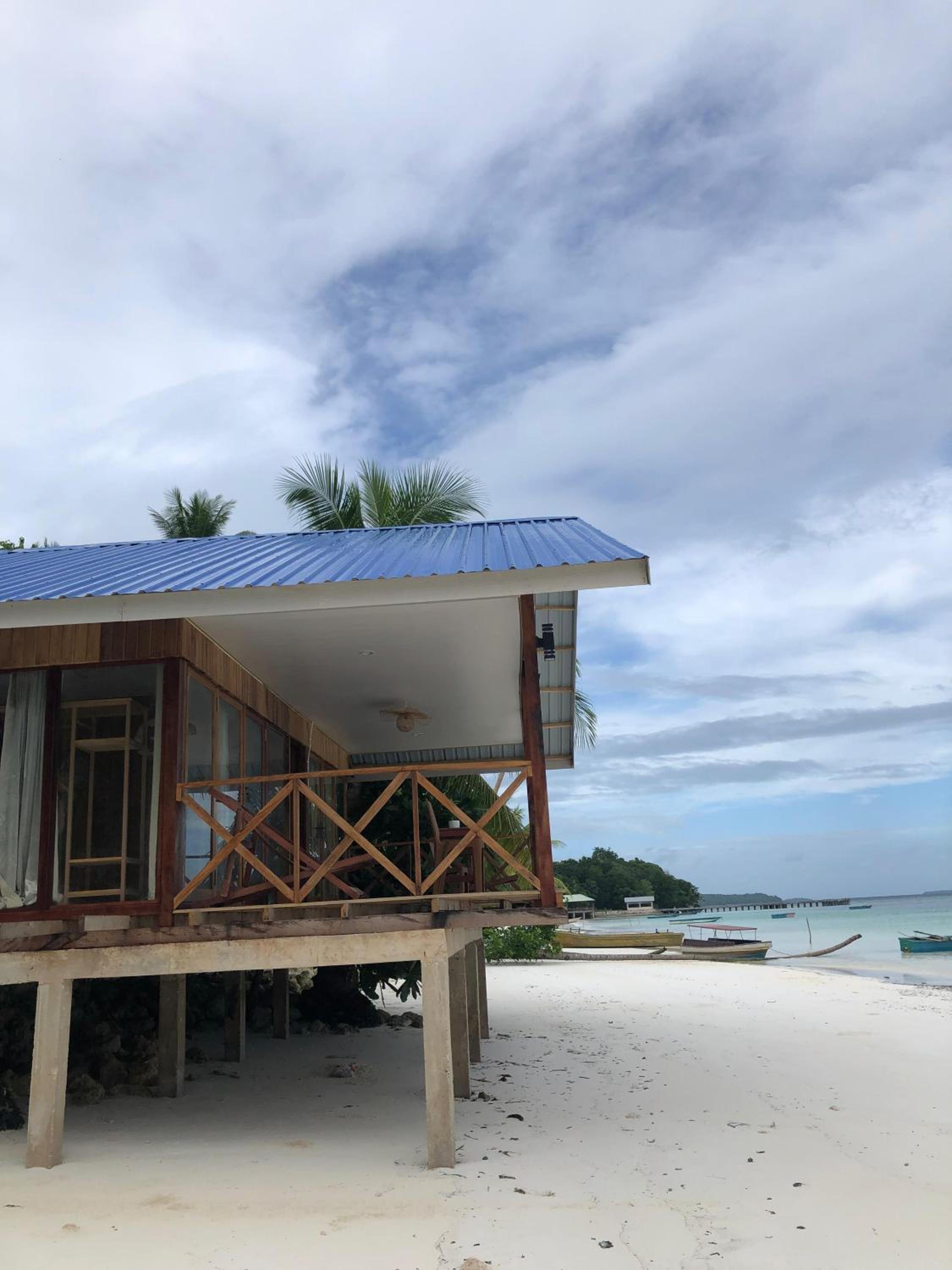 Deluxe Double Room with Balcony and Sea View photo 2
