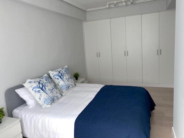 Two-Bedroom Apartment photo 3