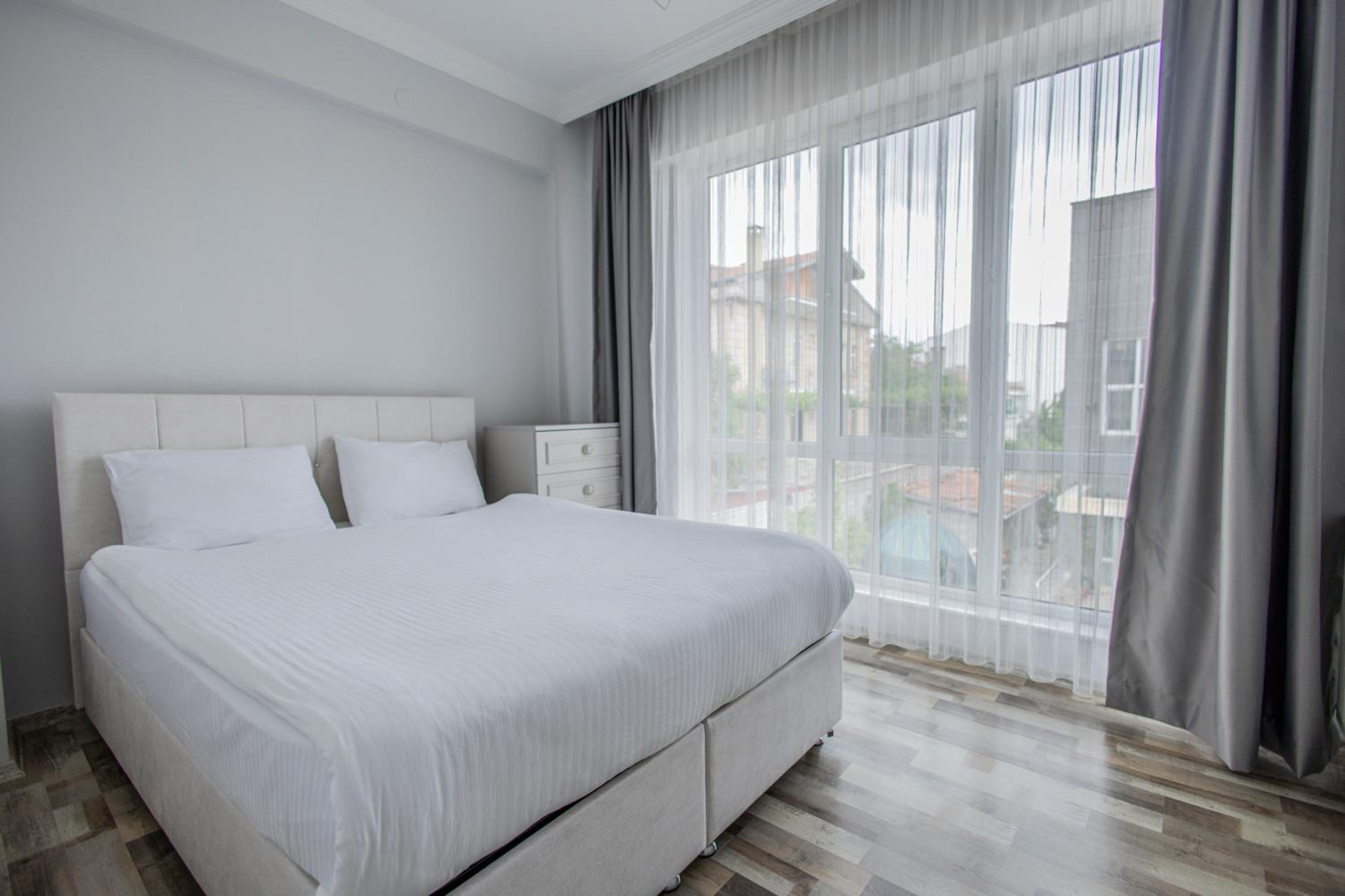 Three-Bedroom Villa - Photo 29