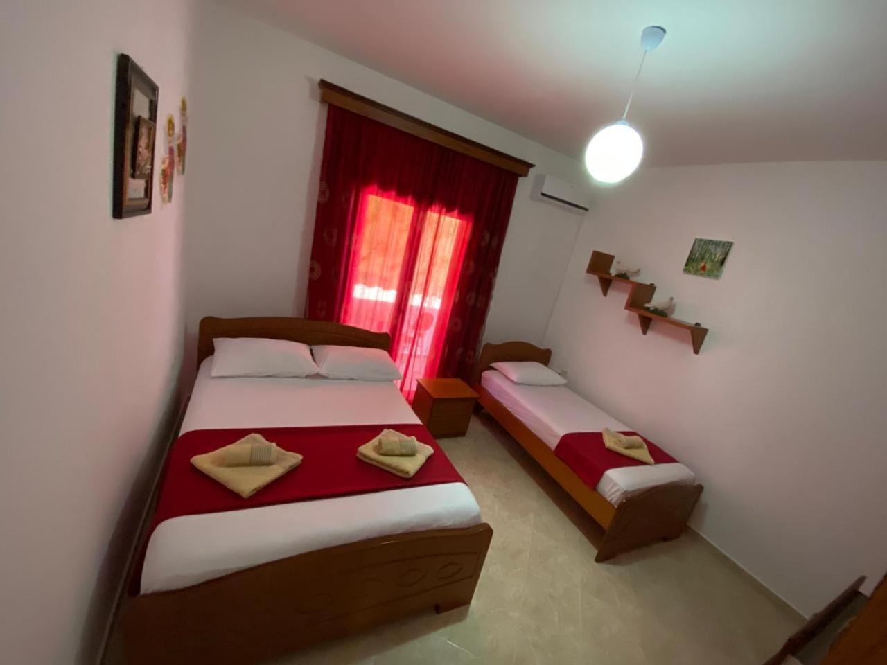 Basic Triple Room photo 2