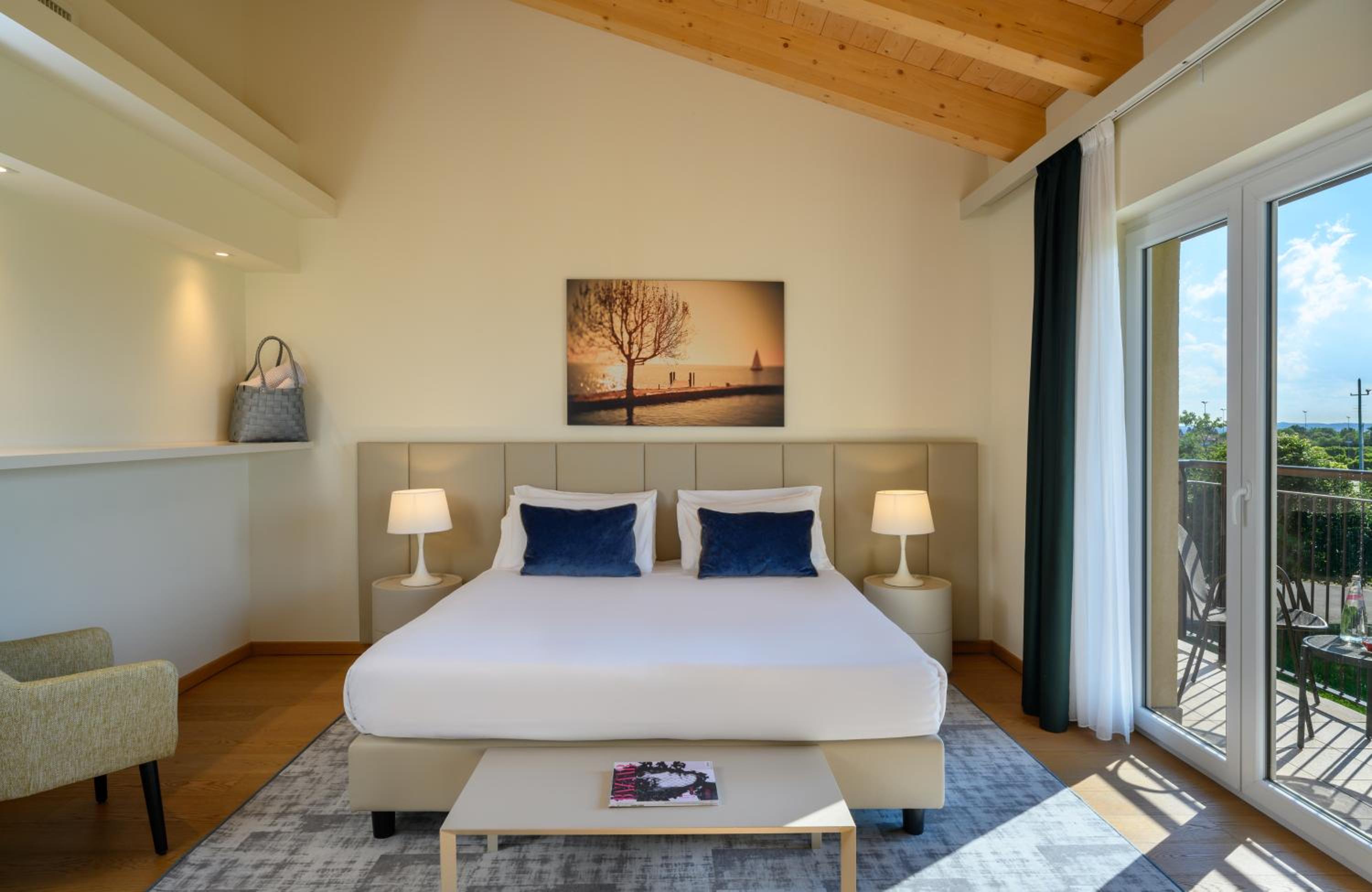 Family Suite (5 Adults)