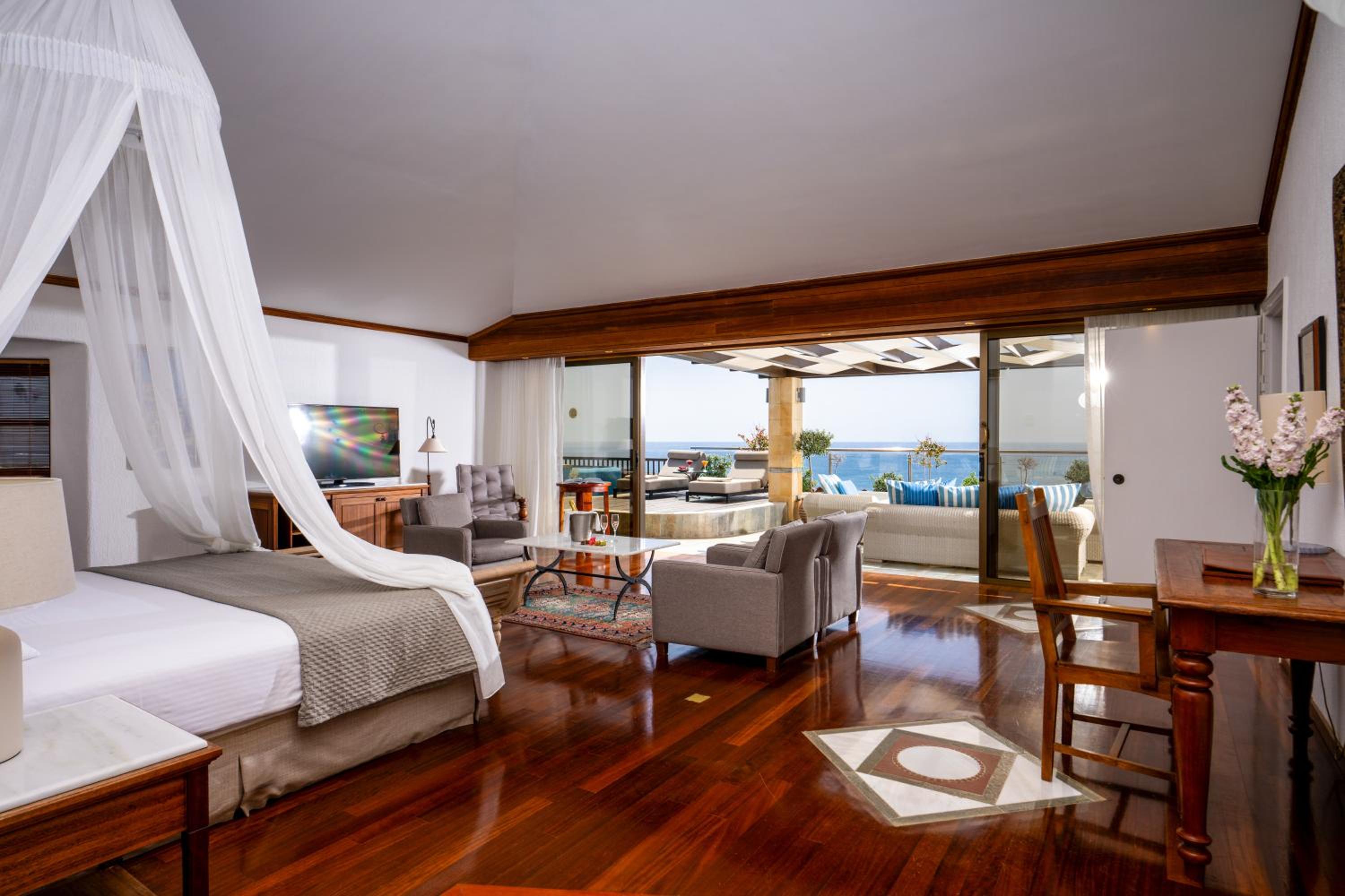 Royal Suite photo 1