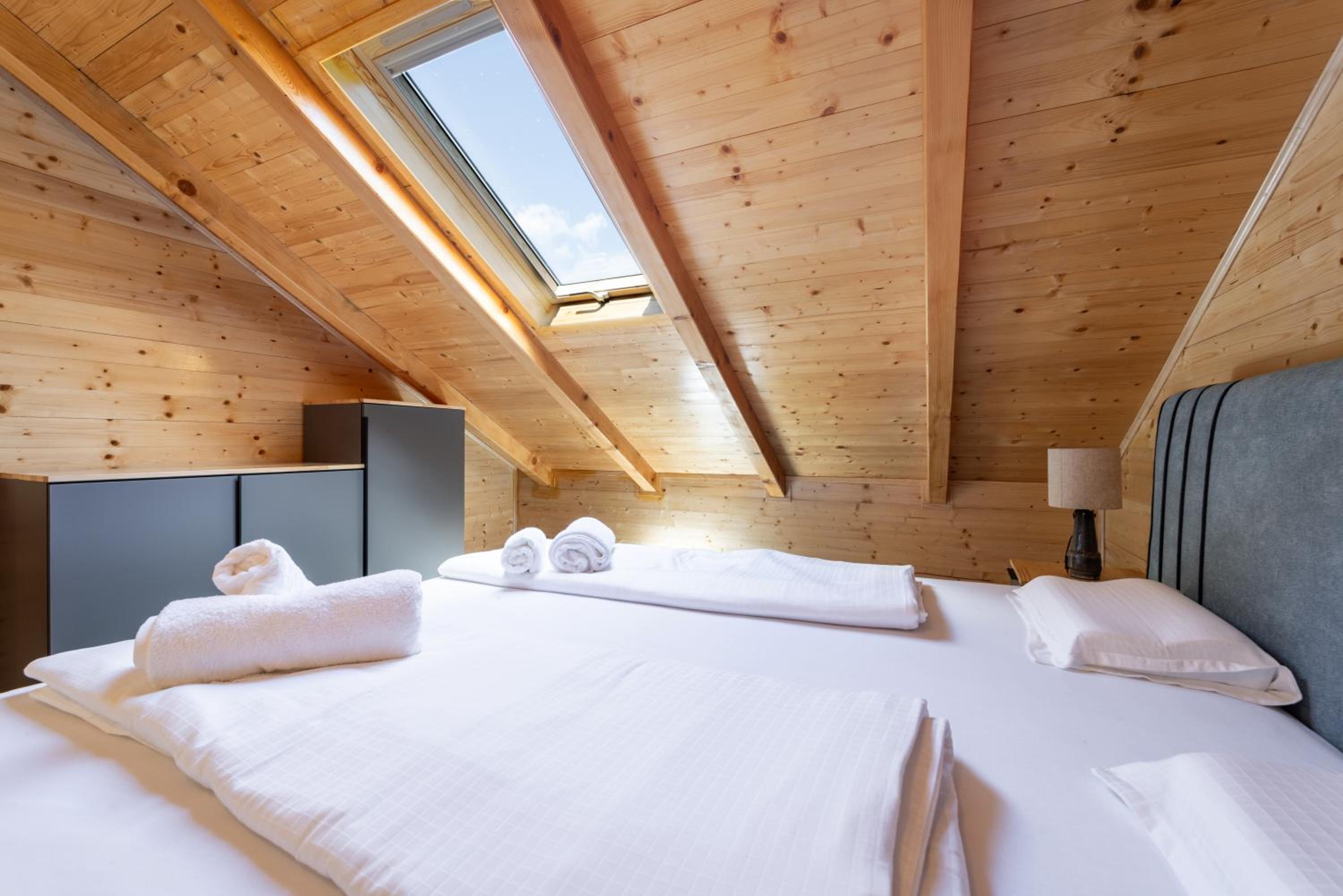 Three-Bedroom Villa photo 1