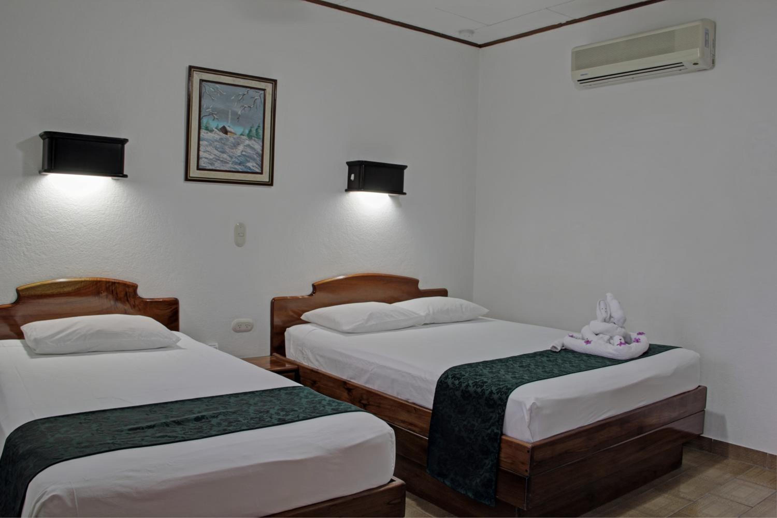 Standard Room - Photo 4