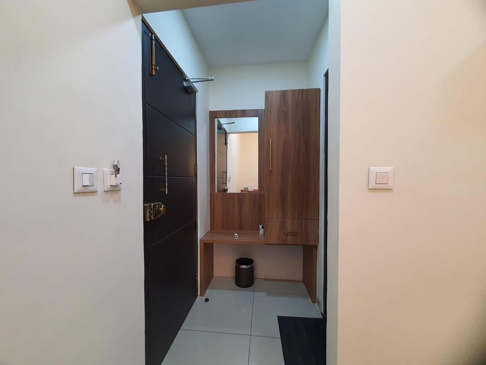 Twin Room - Photo 18
