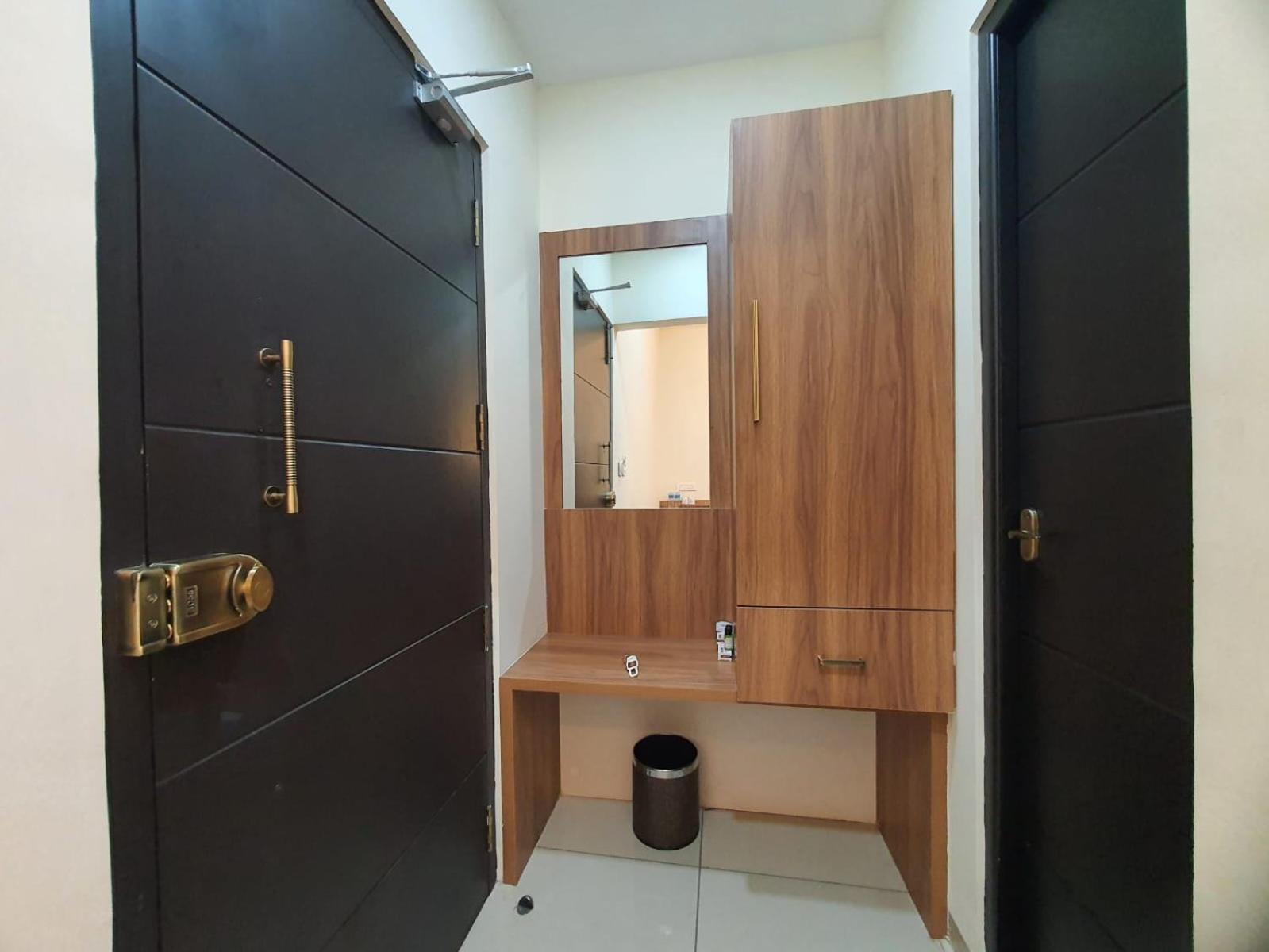 Twin Room - Photo 14