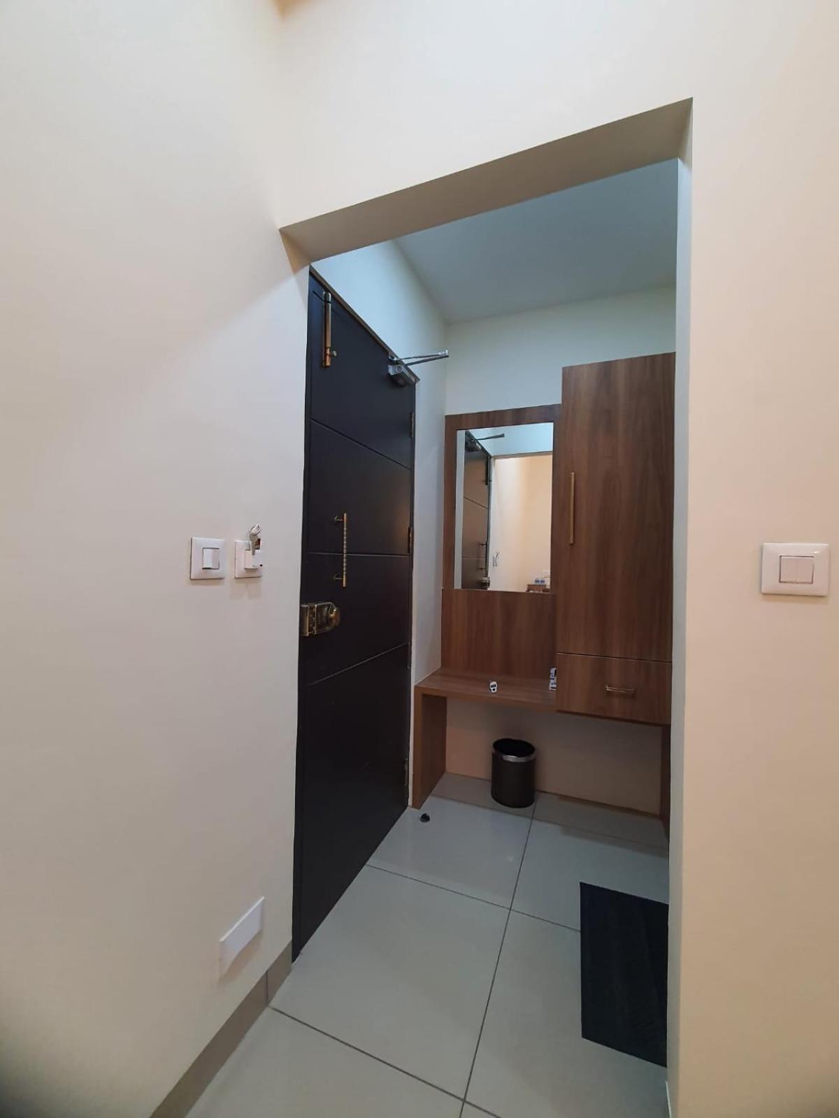 Twin Room - Photo 33