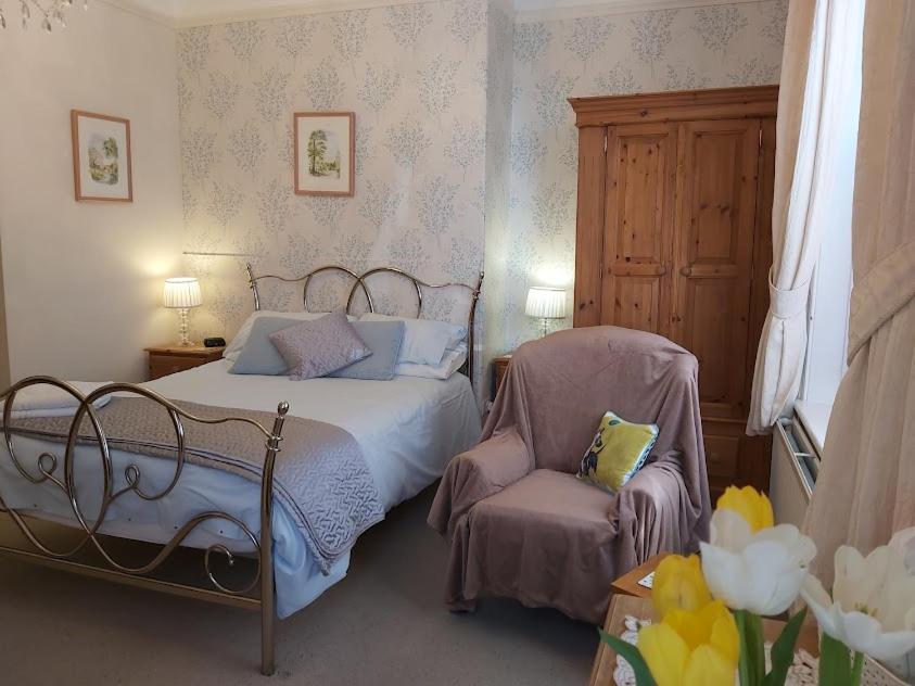 Large Double Room photo 3