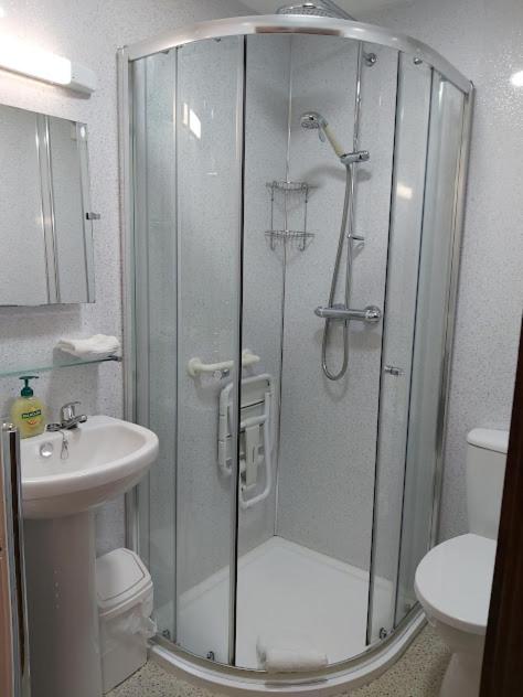 Large Double Room photo 2