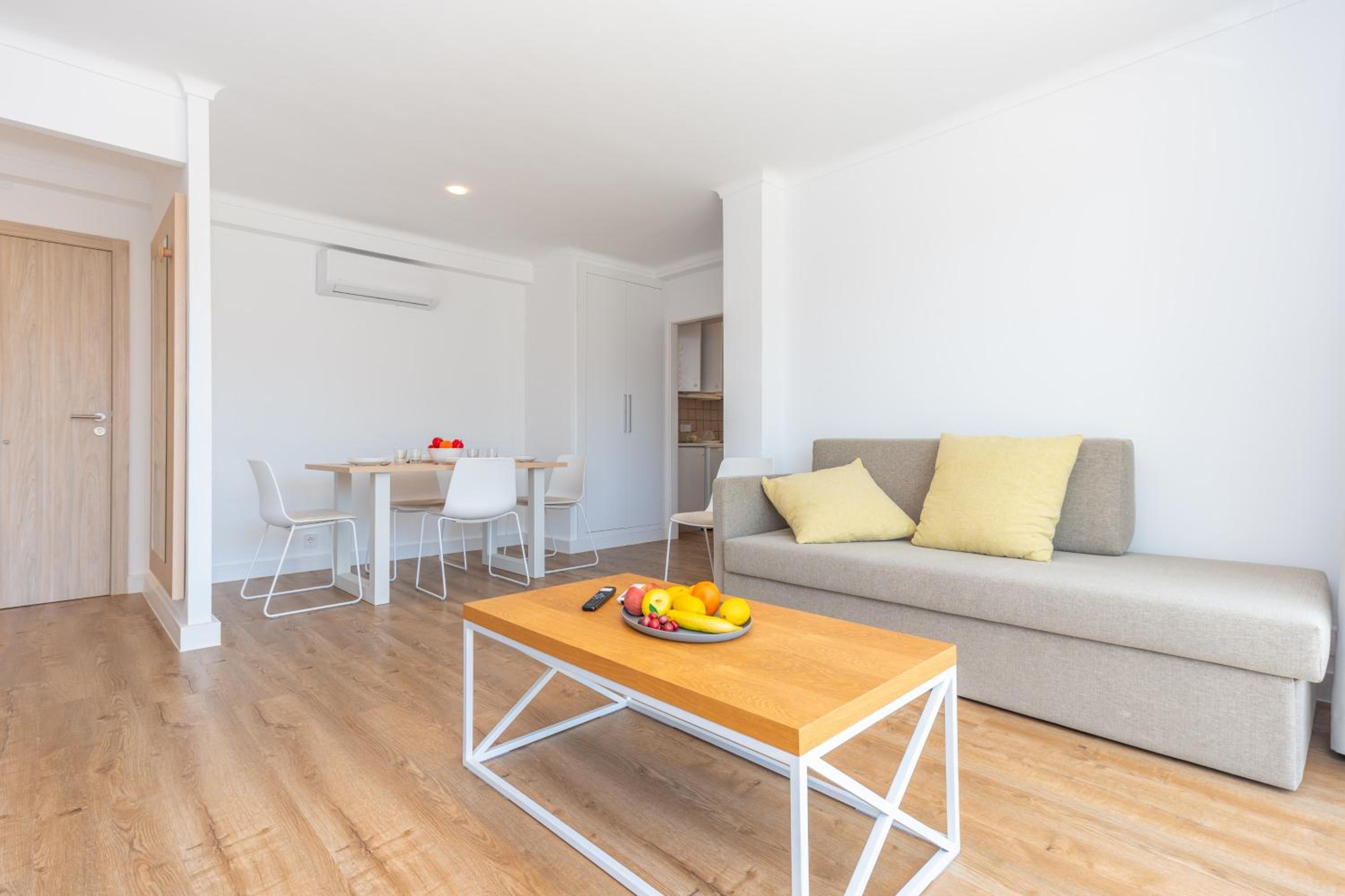 Apartment with Terrace