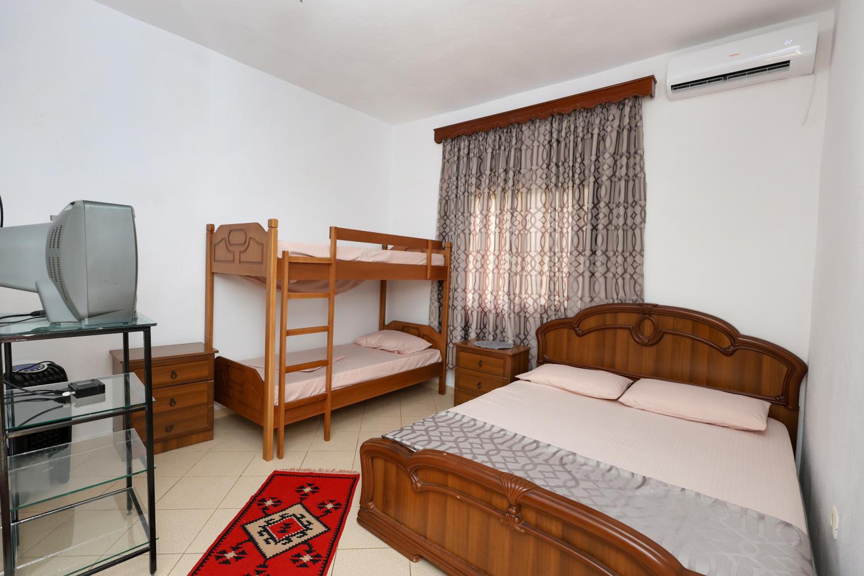 Quadruple Room with Balcony