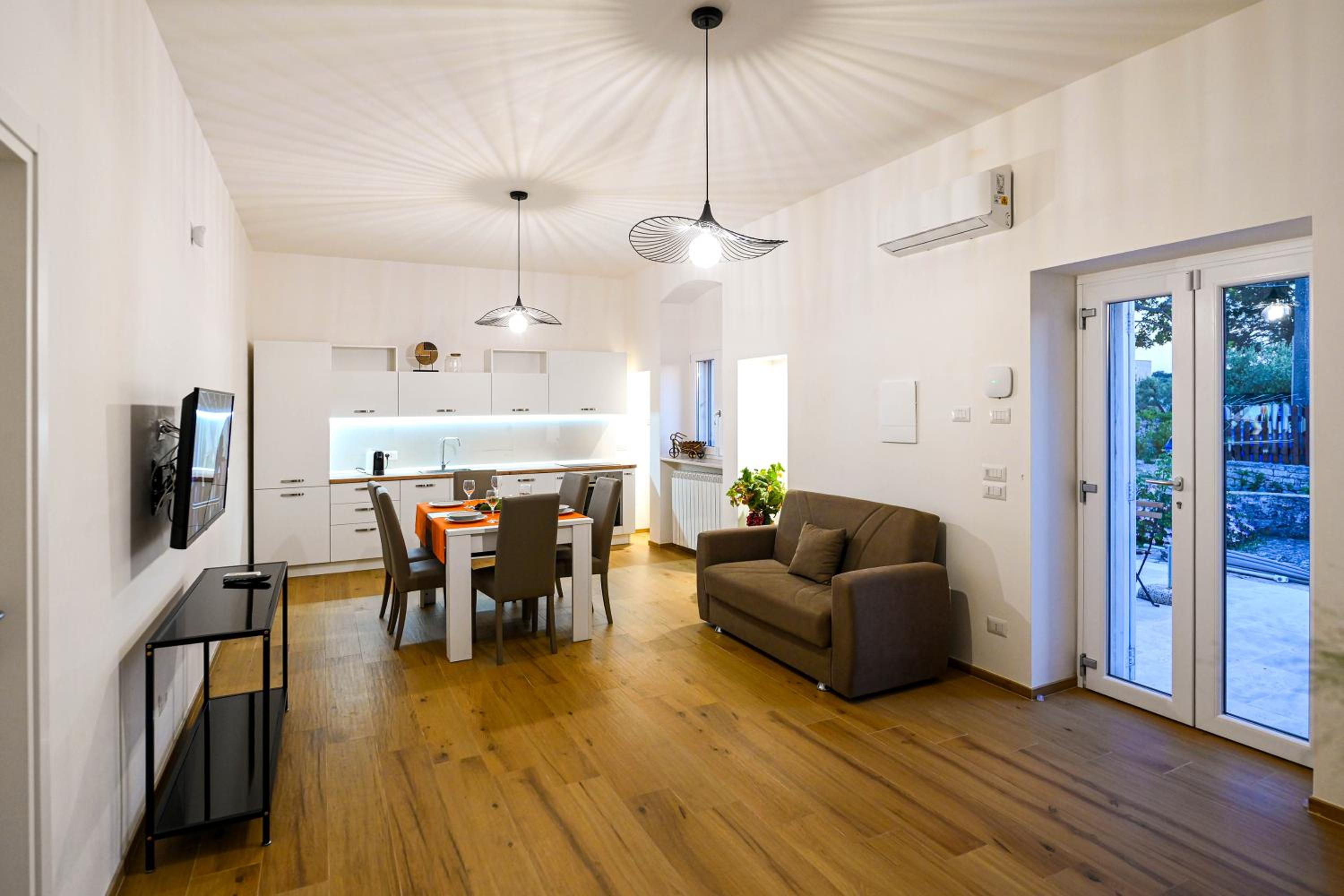 Two-Bedroom Deluxe Apartment