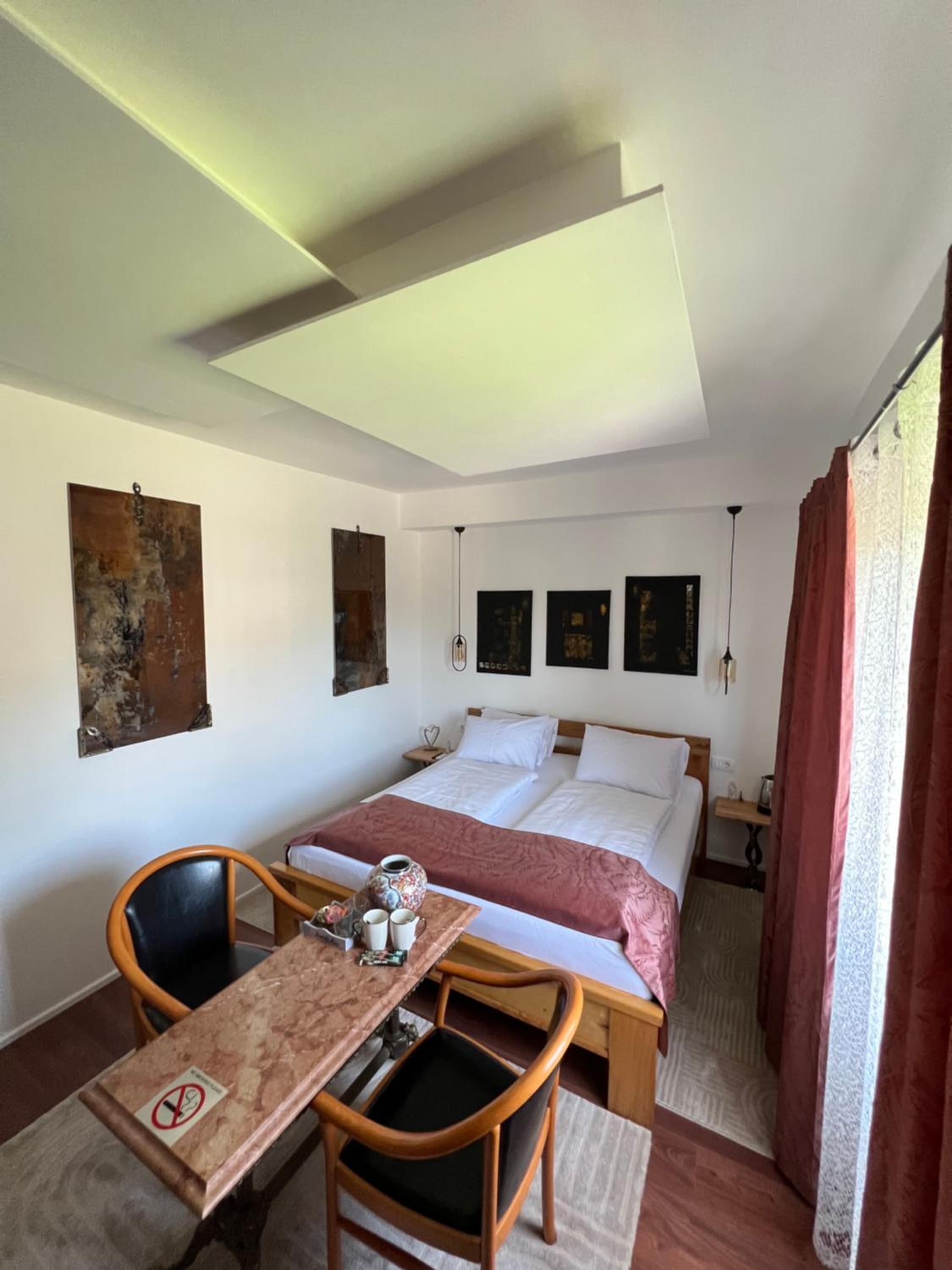 Deluxe Double Room with Balcony photo 1