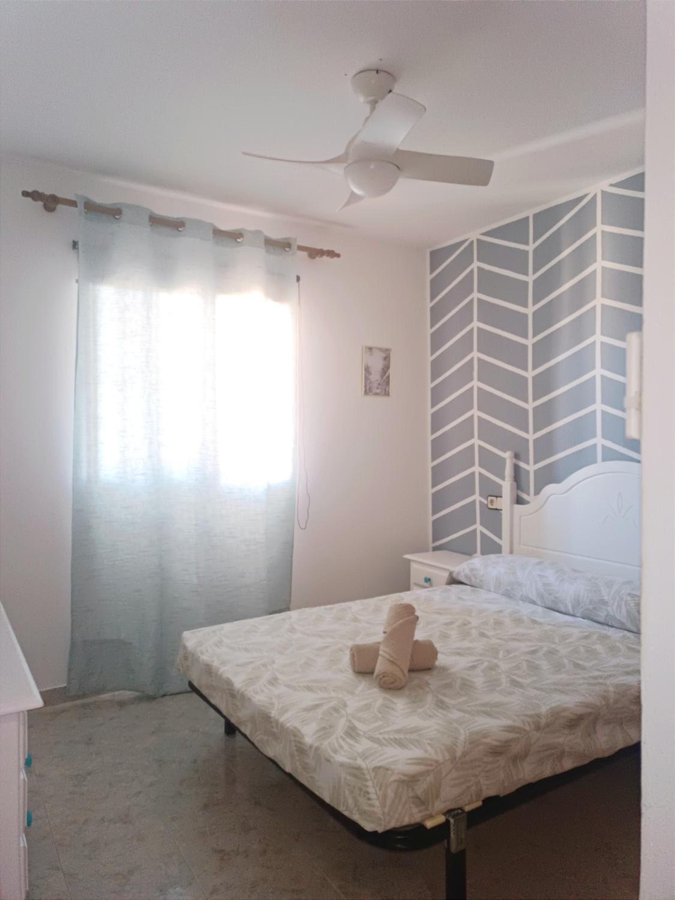 Apartamento de Dos Habitaciones con Terraza