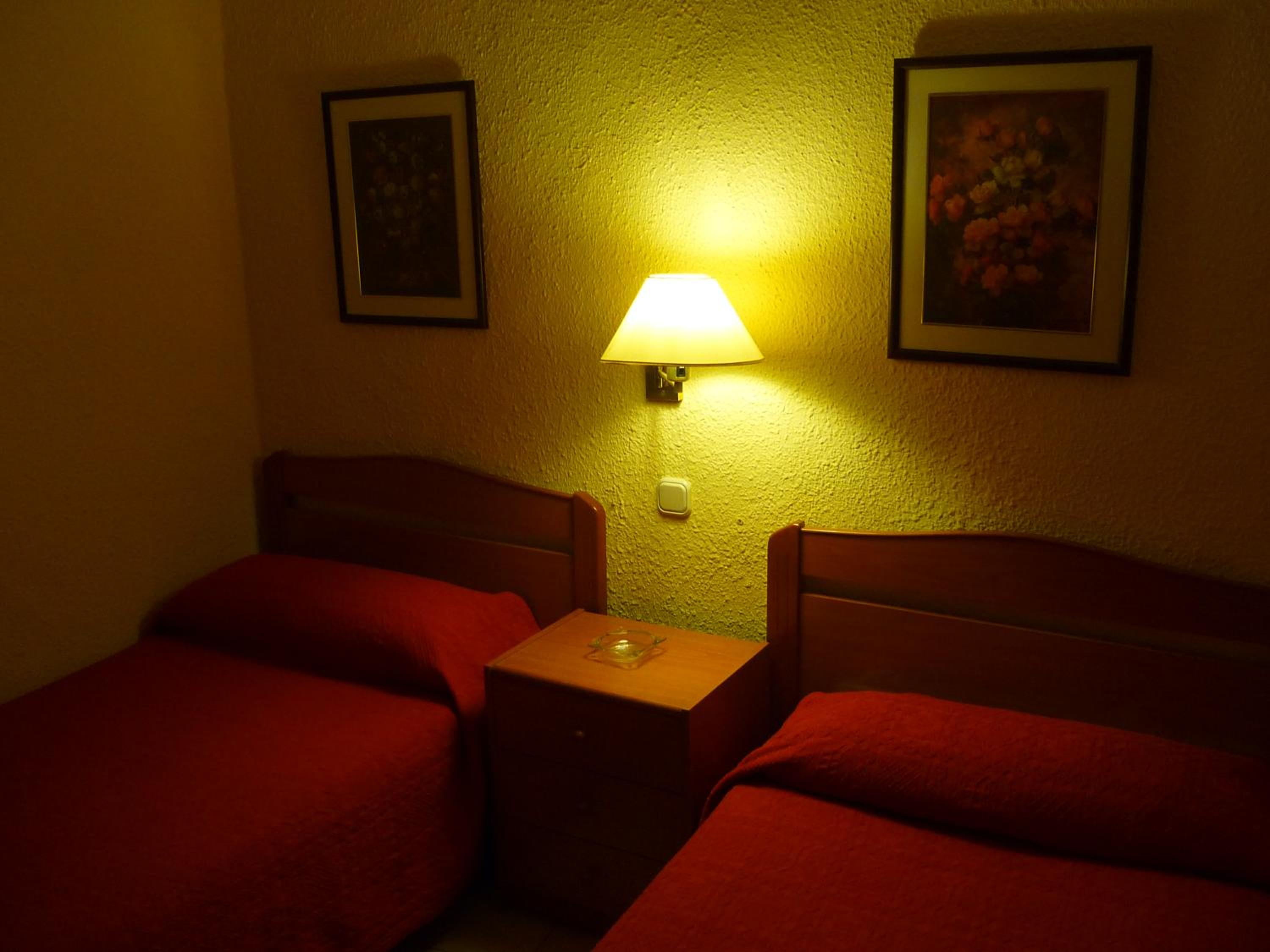 Double or Twin Room photo 3