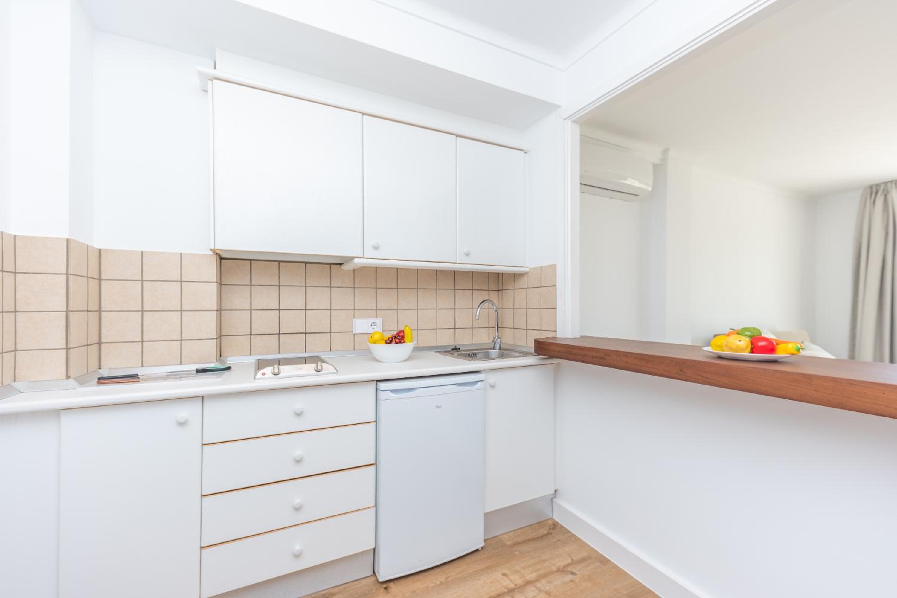 Apartment thumbnail 5