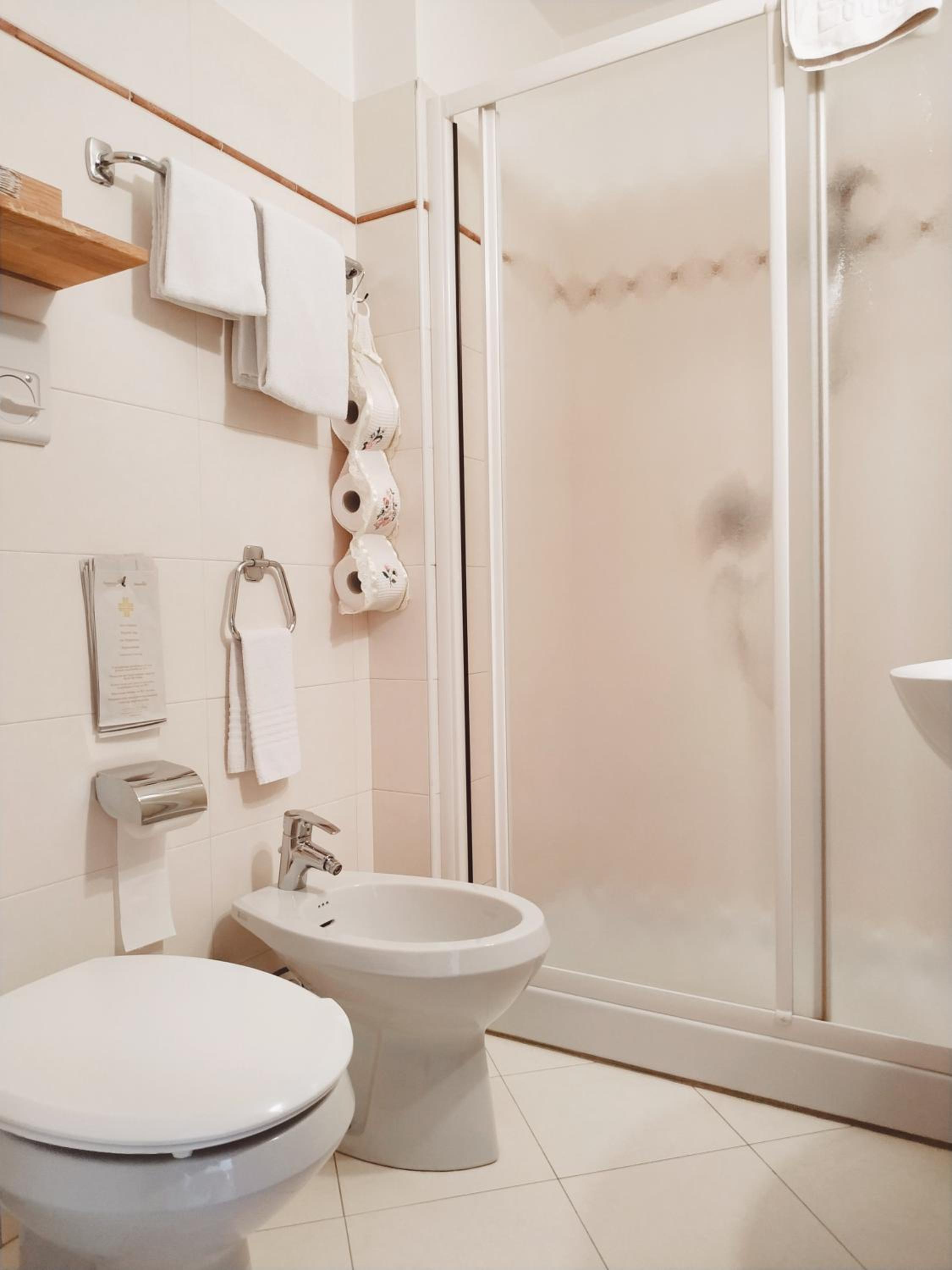 Standard Single Room with Mountain View photo 2