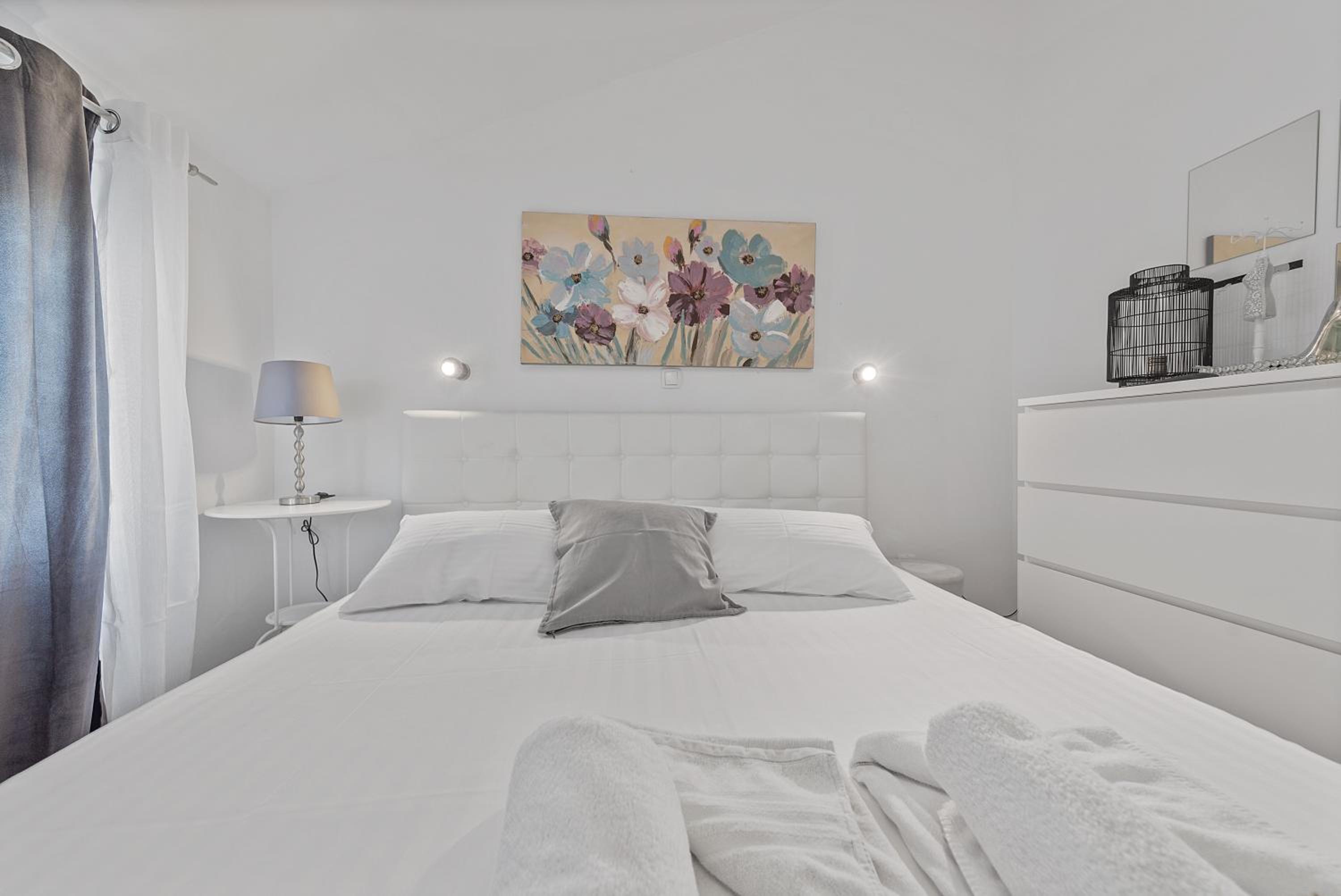 Apartment with Sea View - Photo 16