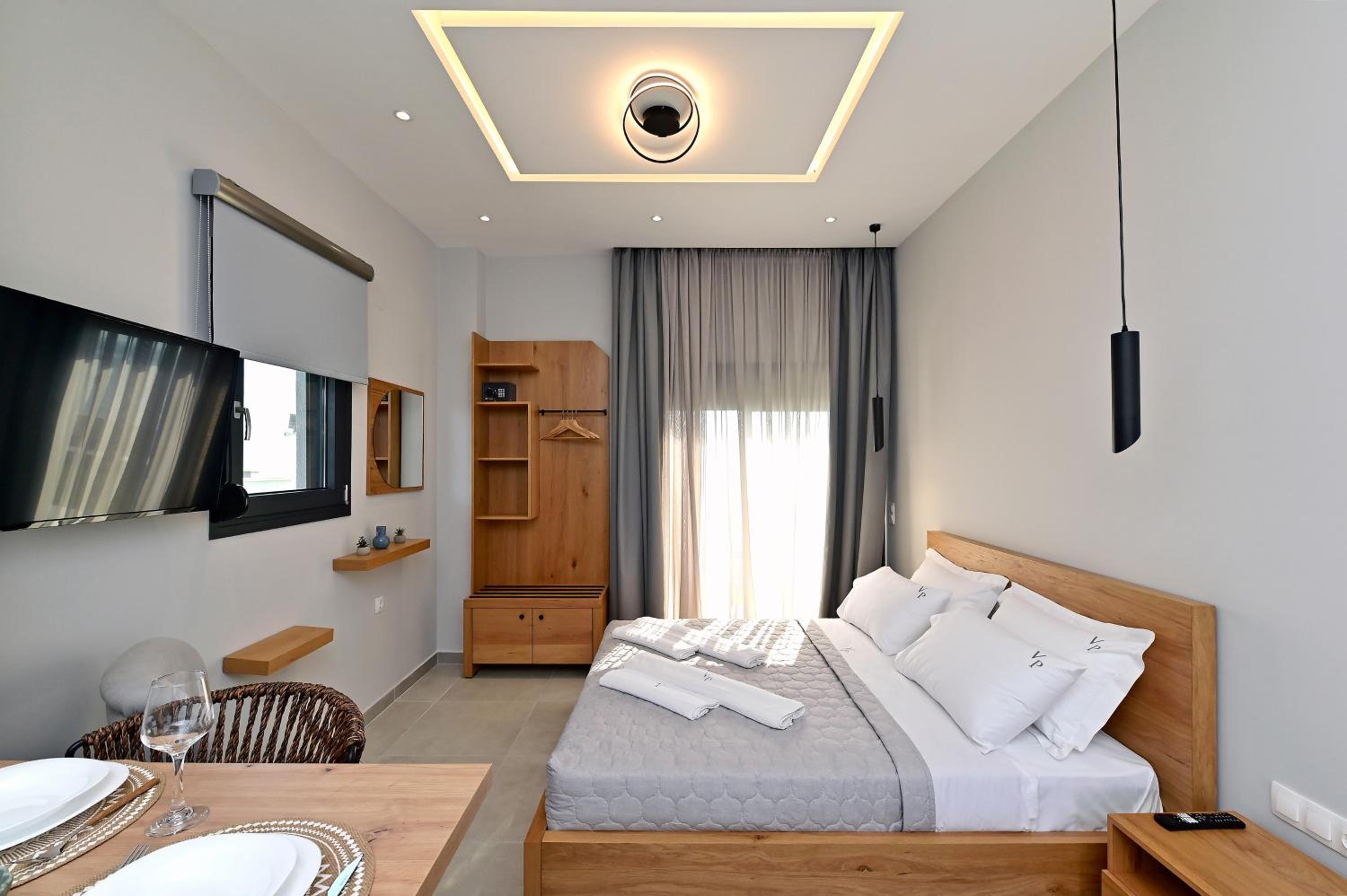 Double Room with Sea View - Ground Floor photo 2