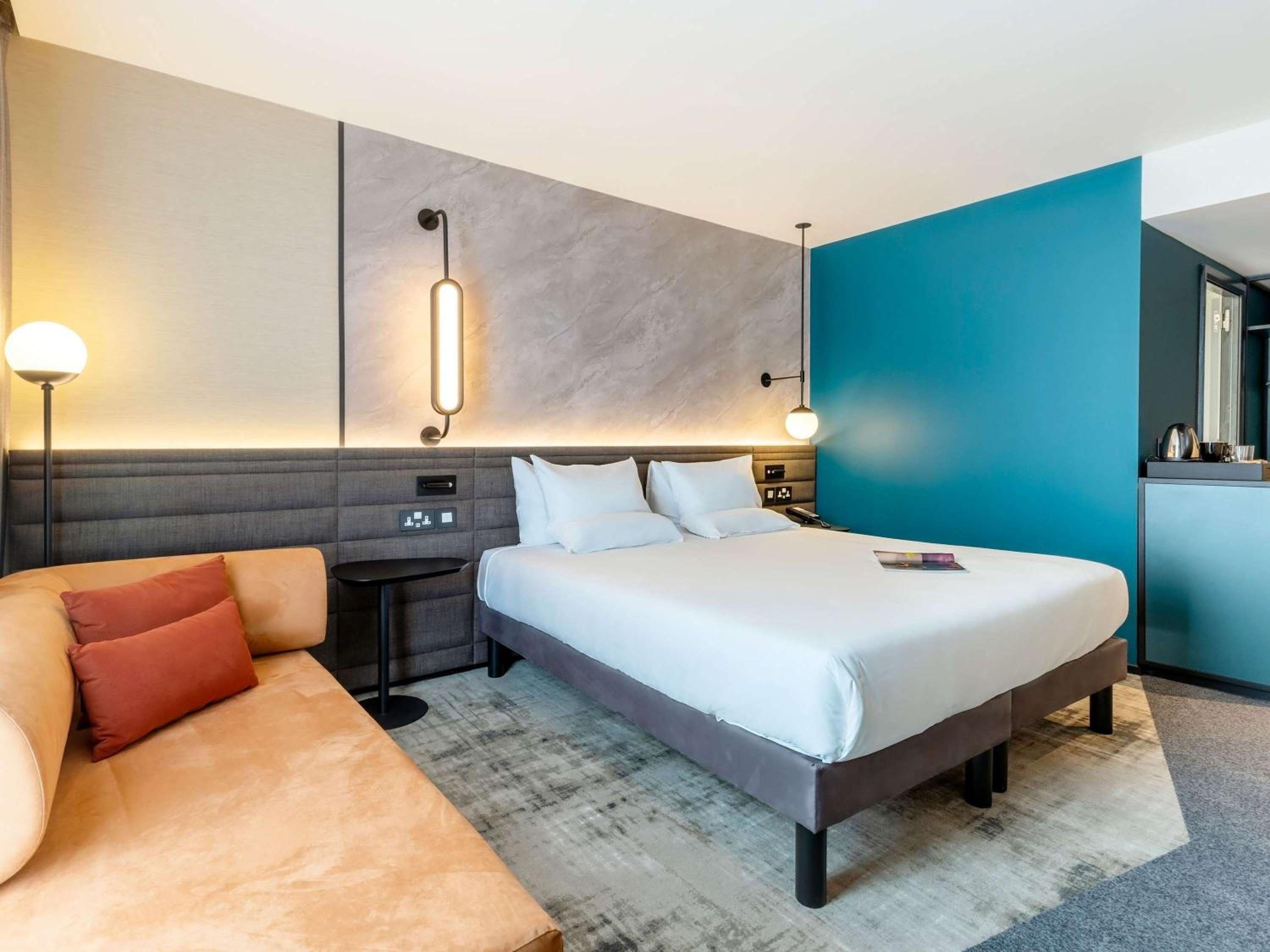 Superior Room with Sofa Bed
