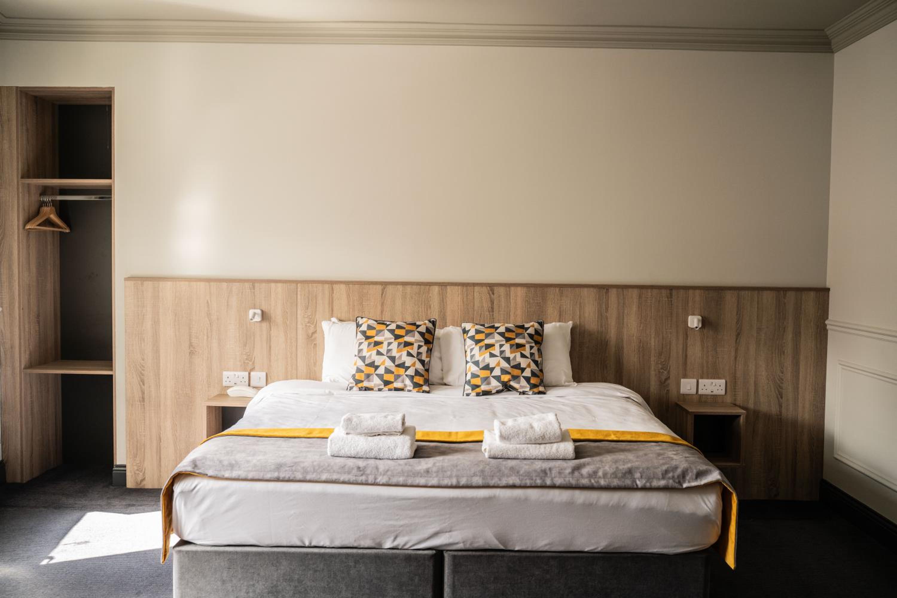 Double Room - Photo 2