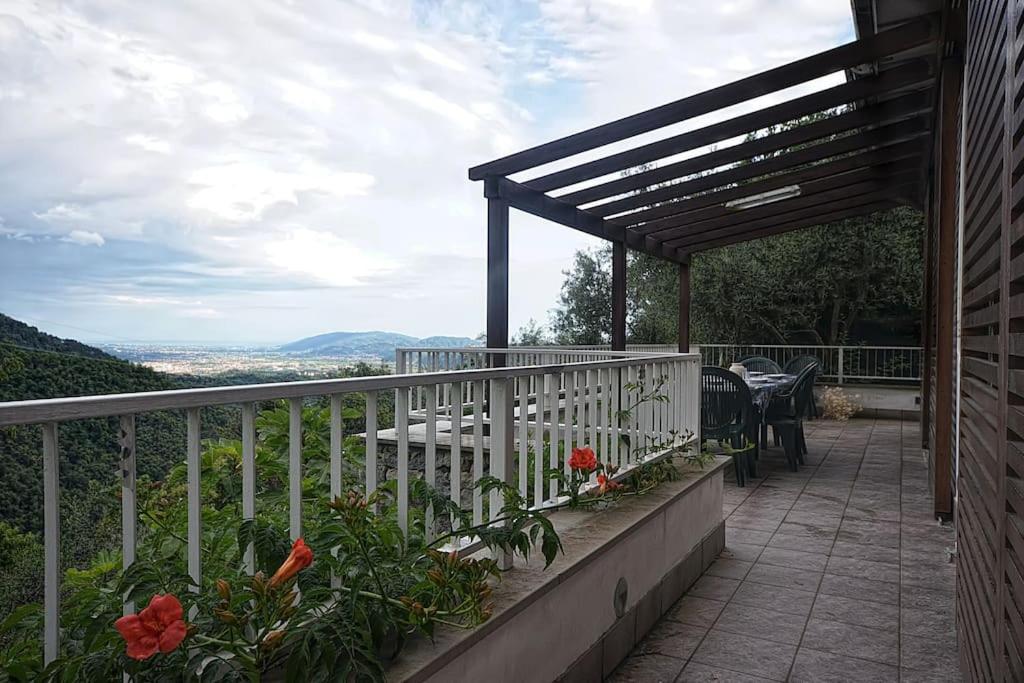 Three-Bedroom Villa photo 3