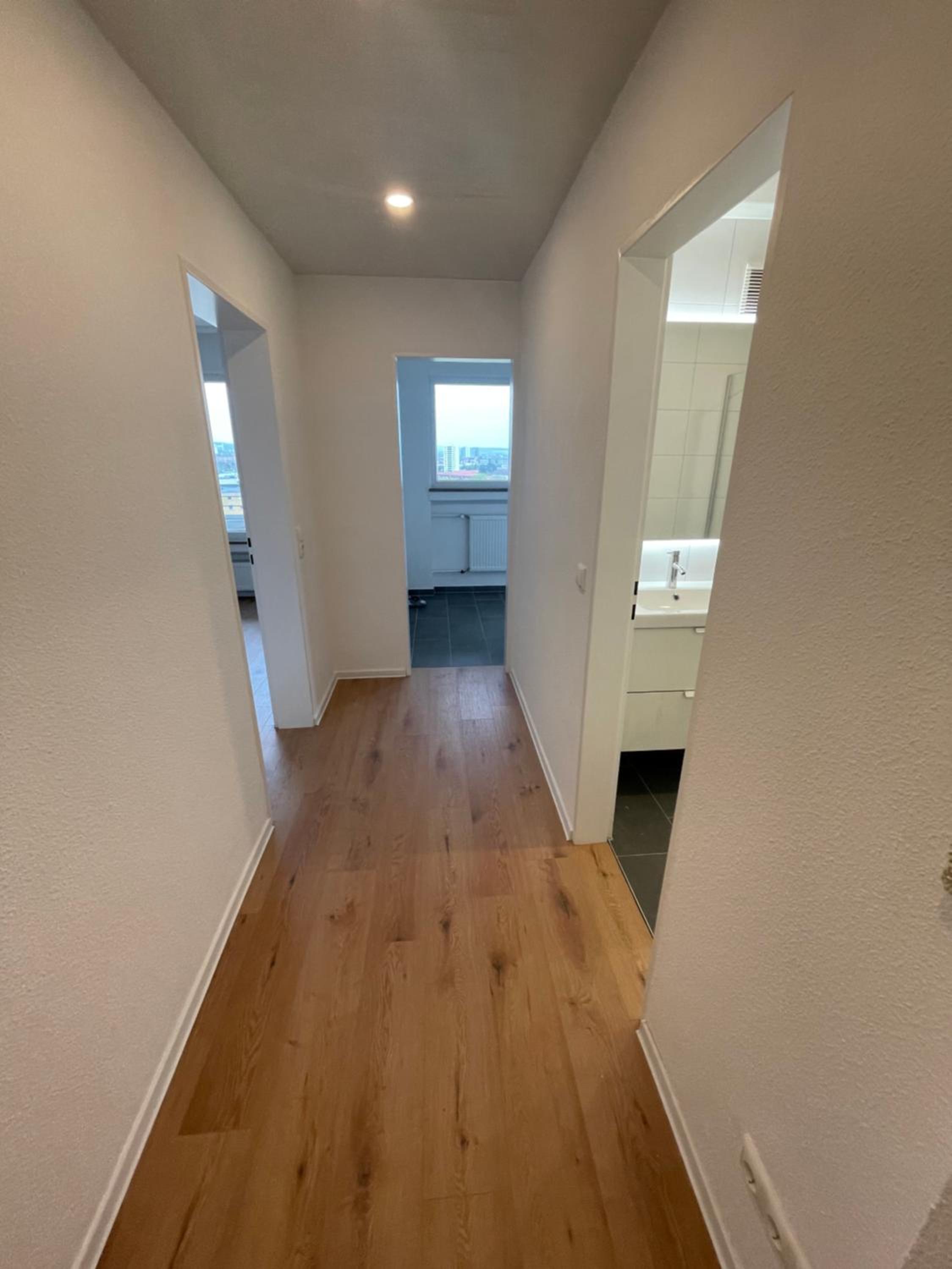 One-Bedroom Apartment with Balcony photo 2