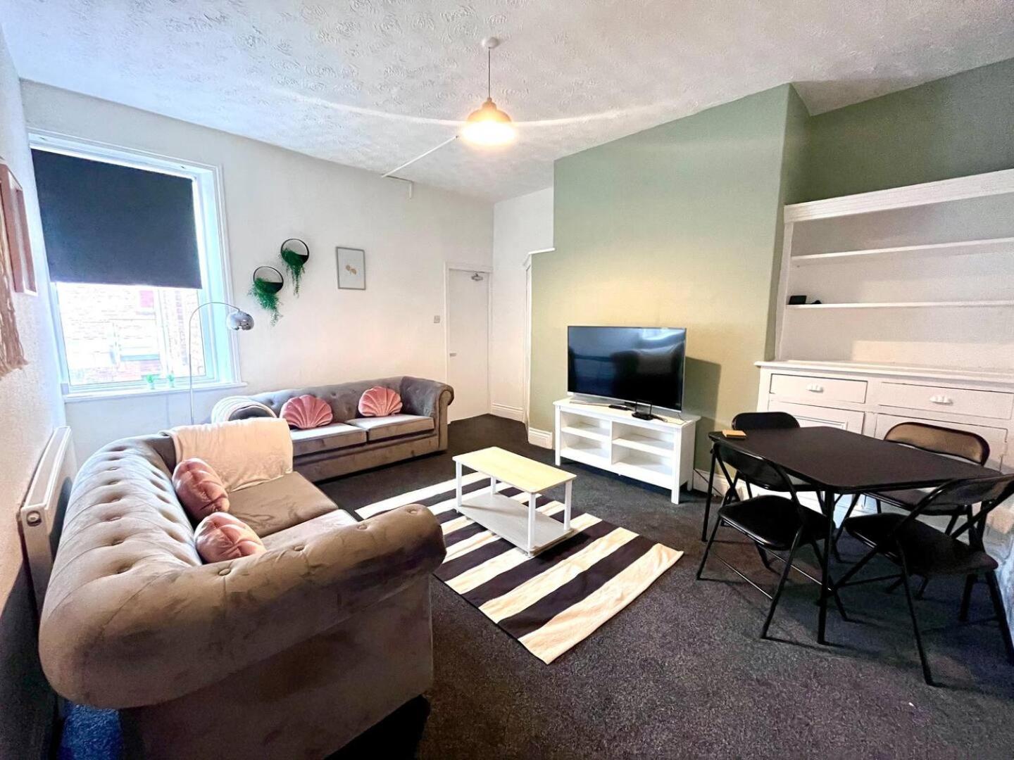 Apartment photo 1
