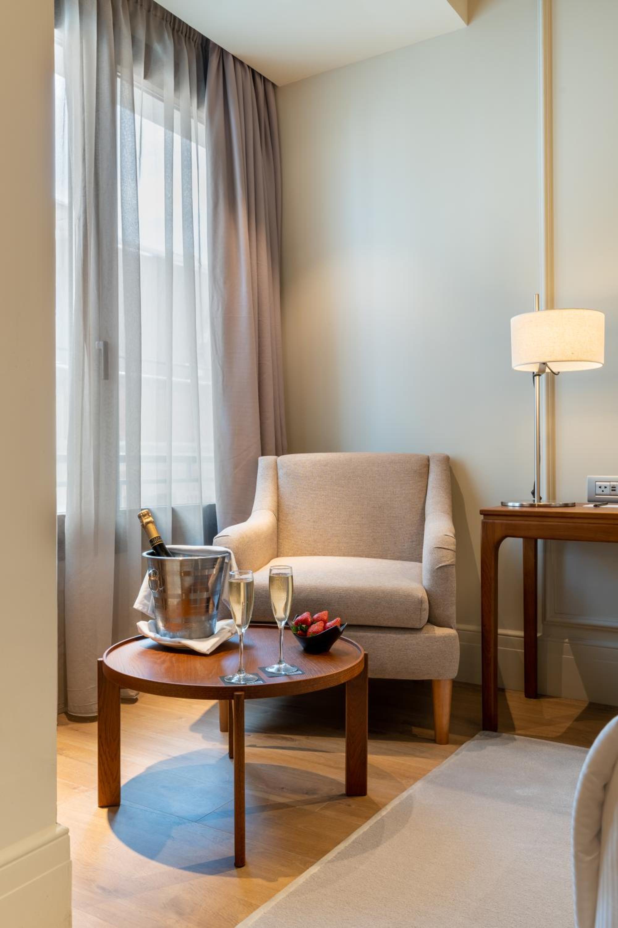 Habitación Doble o Twin con Vista a la Ciudad
