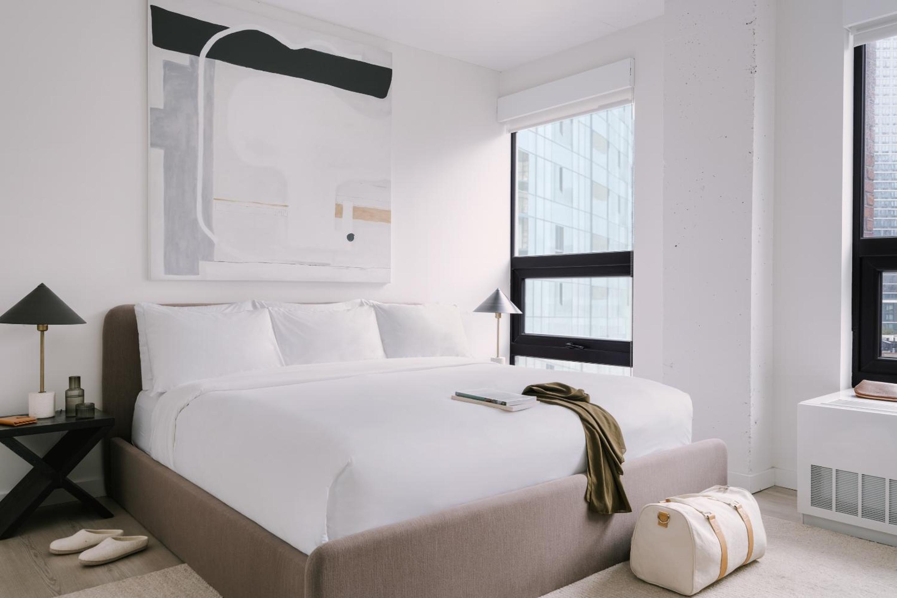 One‑Bedroom Apartment - Photo 8